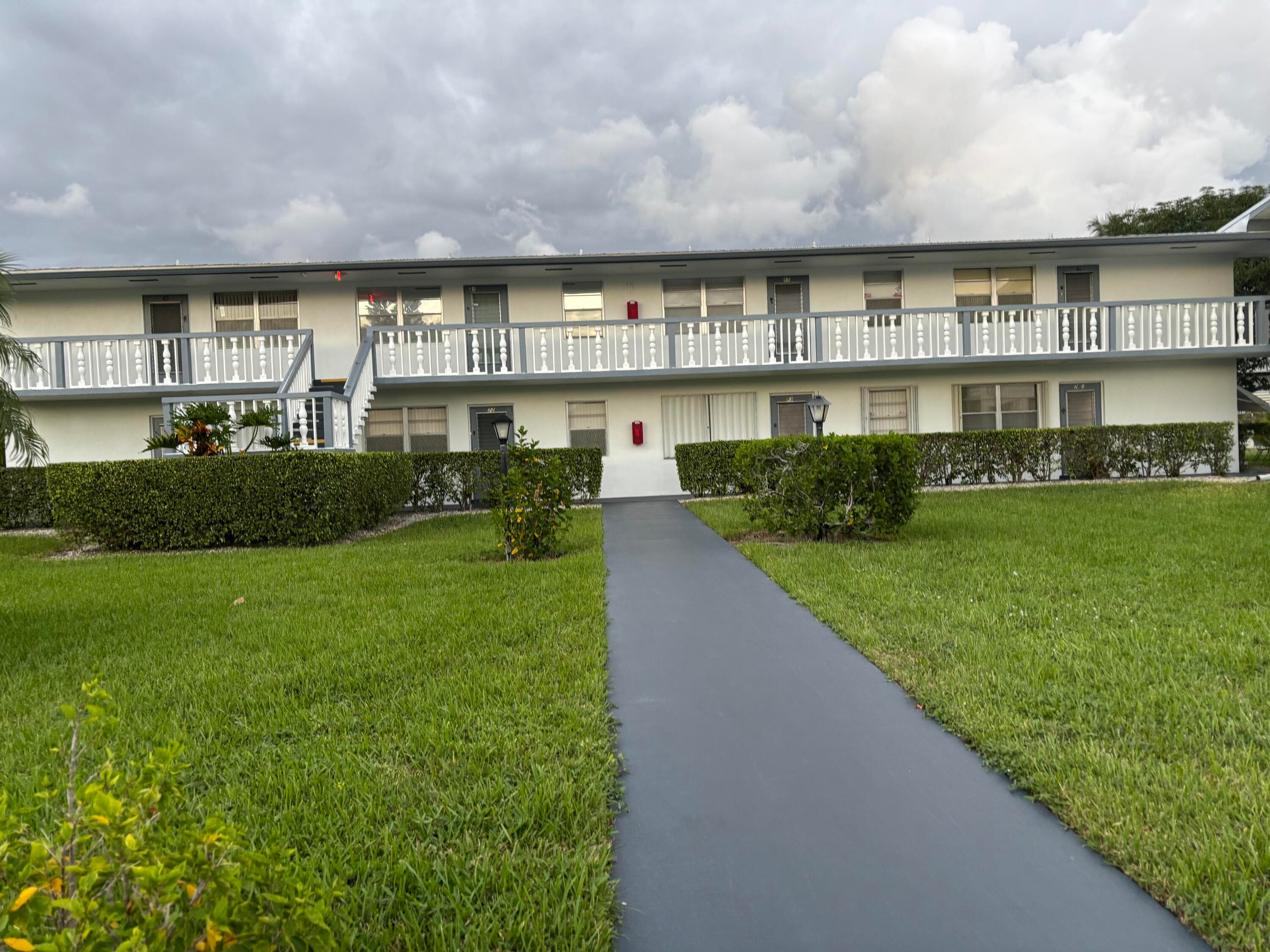 76 Cambridge D, West Palm Beach, FL 33417 — photo 14 of 15