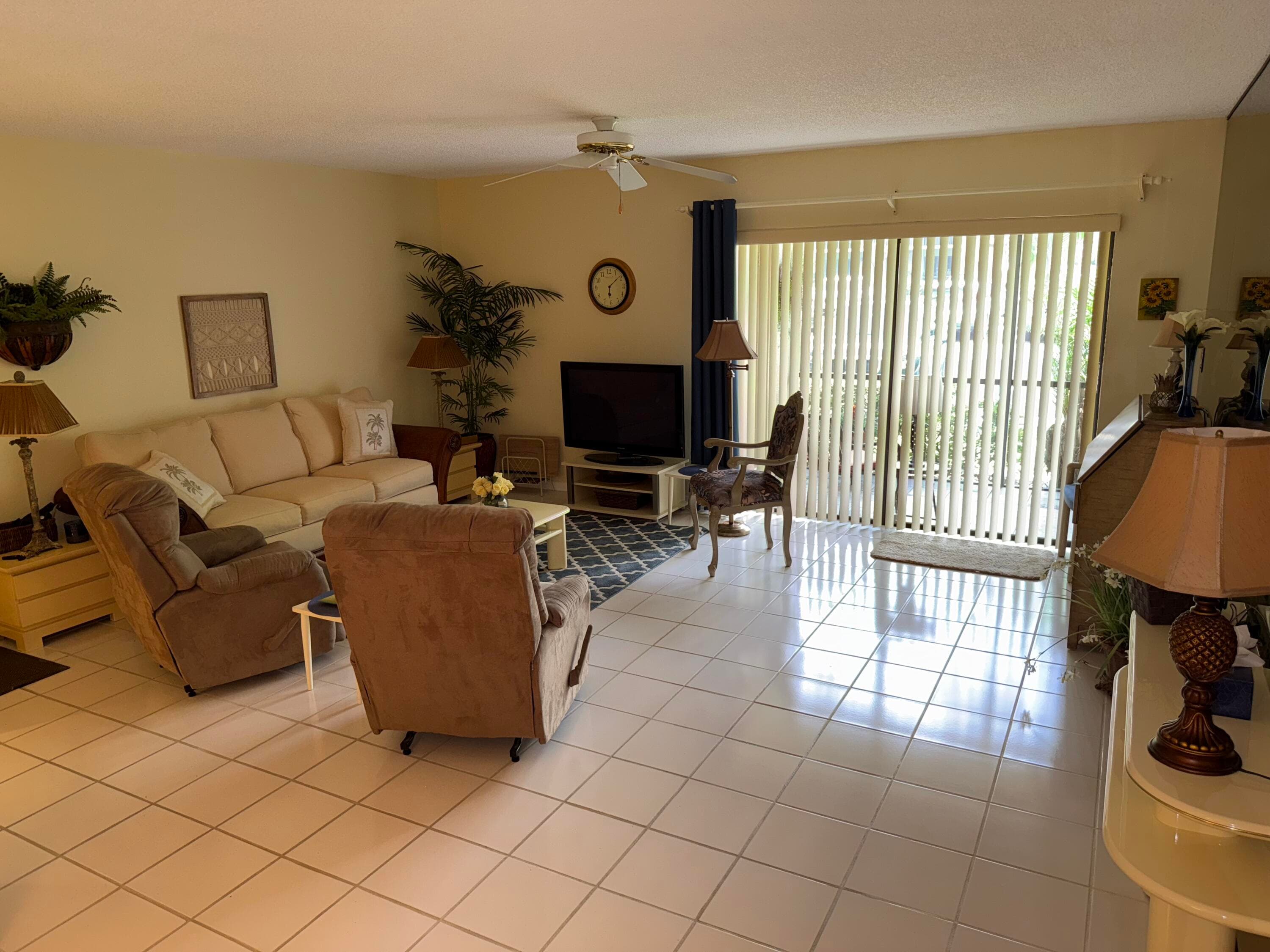 147 Deer Creek Boulevard 402, Deerfield Beach, FL 33442 — photo 23 of 80