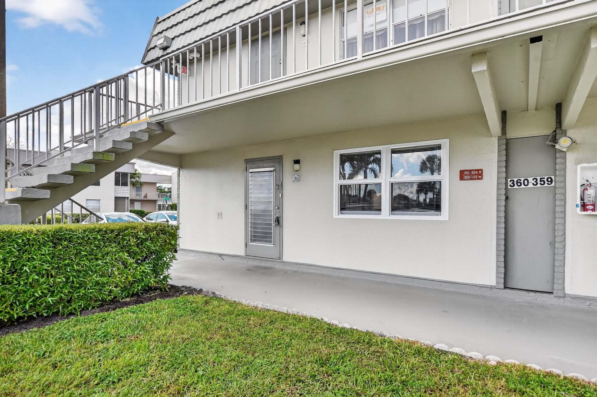 360 Flanders H, Delray Beach, FL 33484 — photo 2 of 65