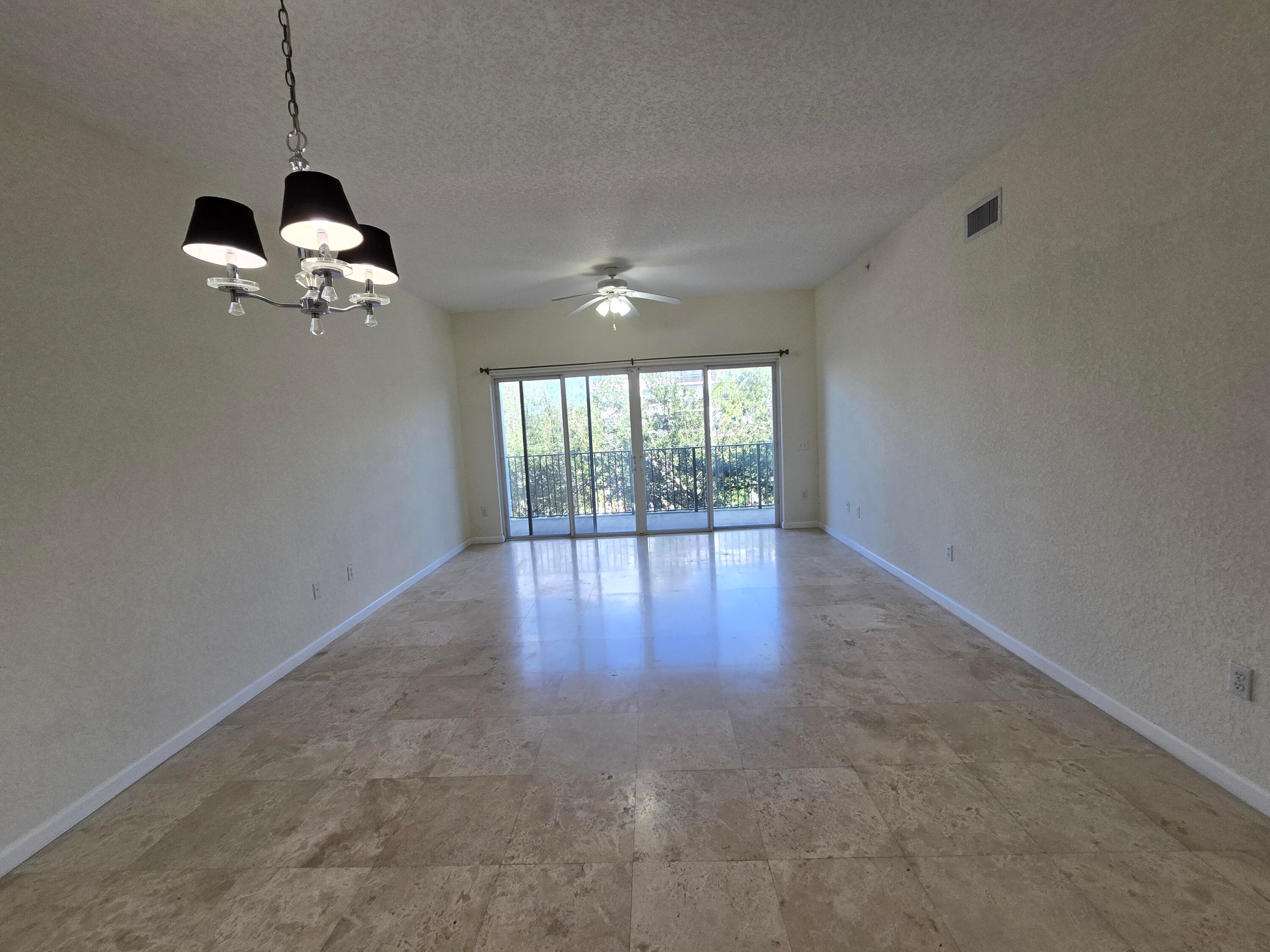 1640 Presidential Way 403, West Palm Beach, FL 33401 — photo 9 of 69