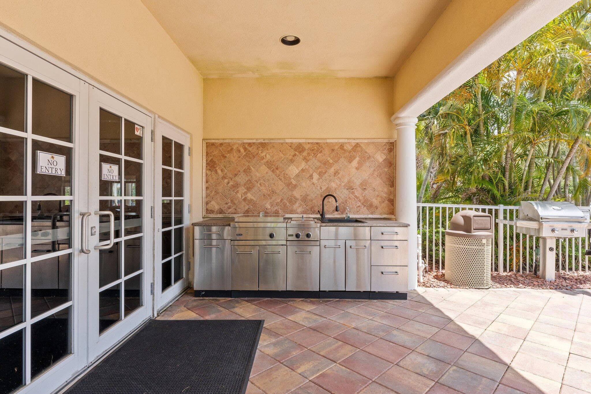 17 Harbour Isle Drive W Ph03, Hutchinson Island, FL 34949 — photo 51 of 58