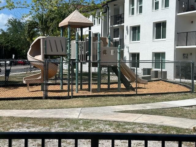 401 Villa Circle, Boynton Beach, FL 33435 — photo 46 of 68