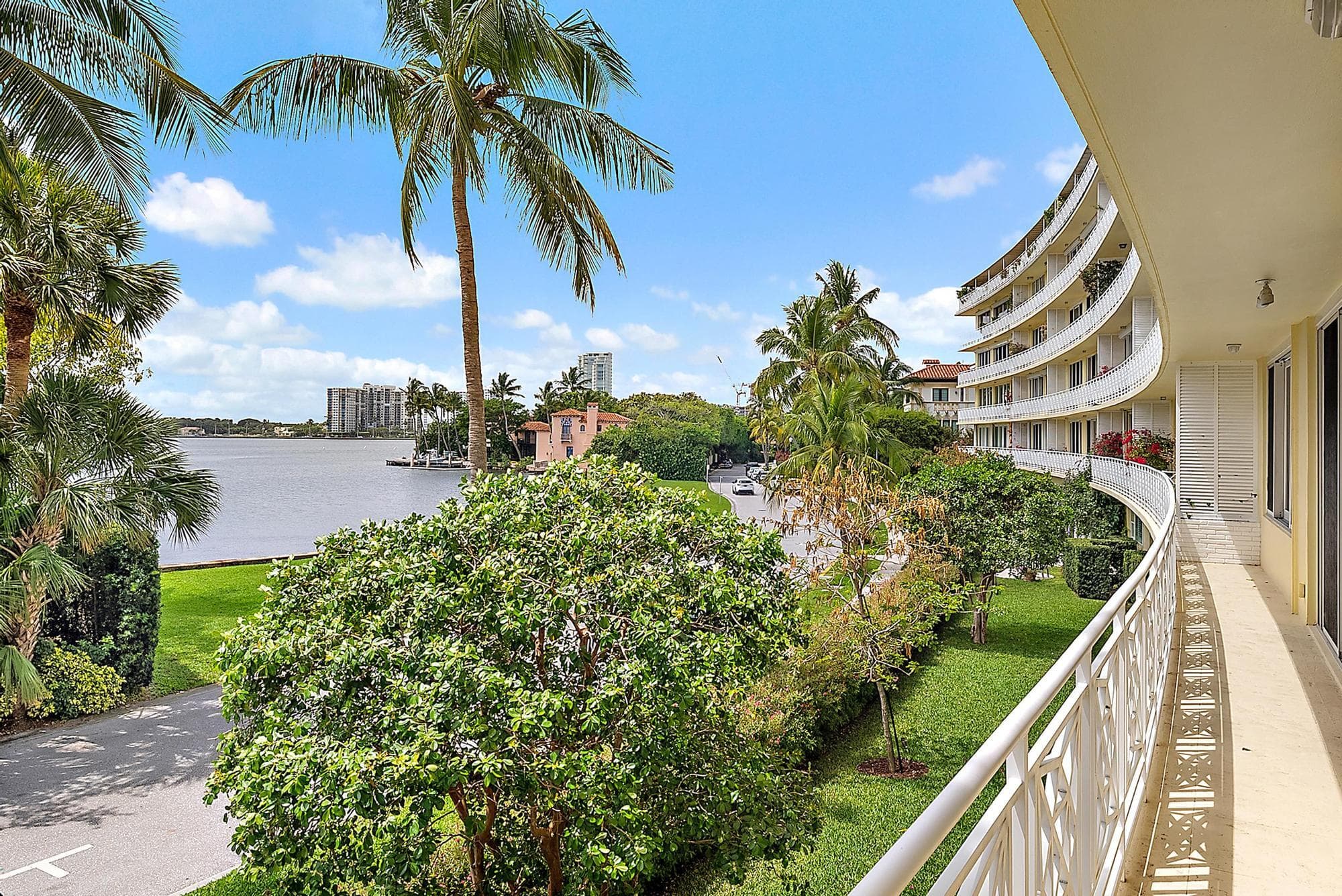 425 Worth Avenue 2f, Palm Beach, FL 33480 — photo 27 of 42