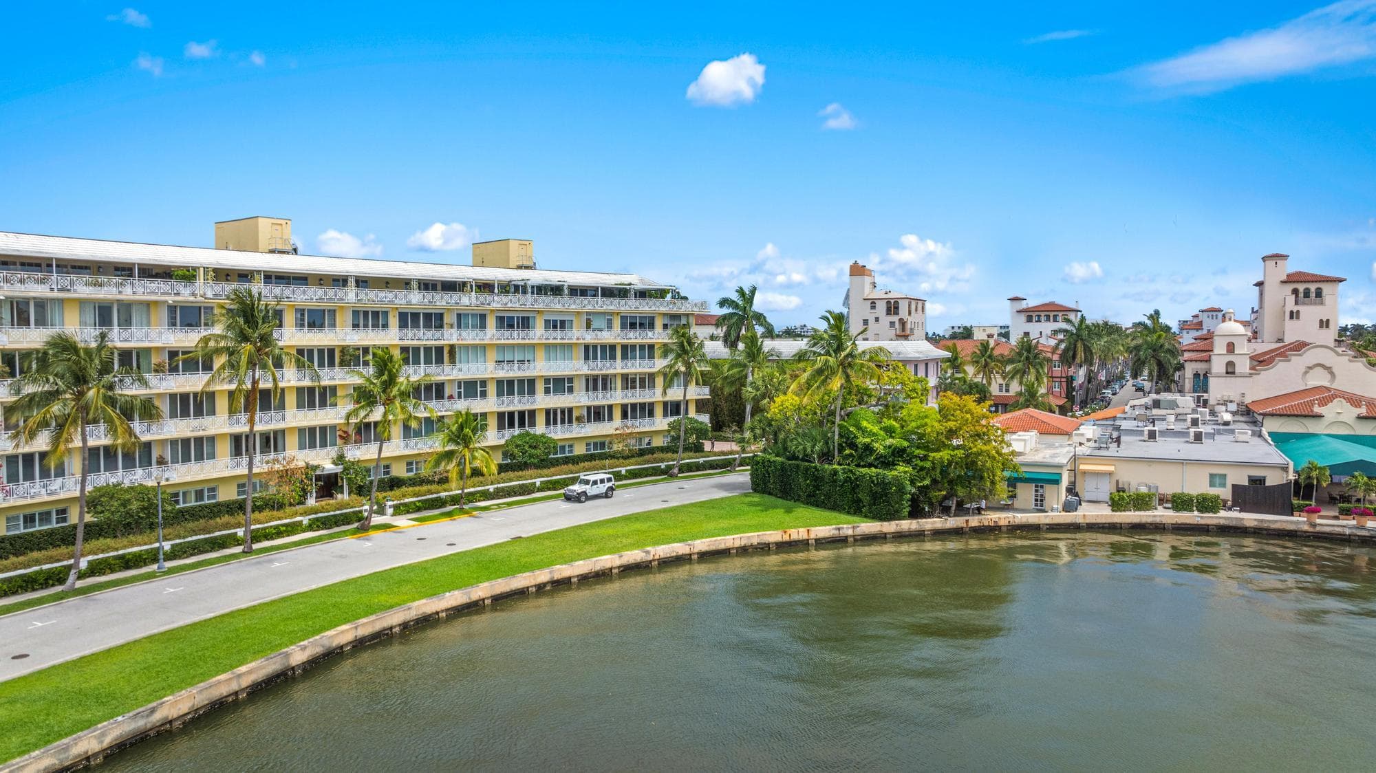 425 Worth Avenue 2f, Palm Beach, FL 33480 — photo 30 of 42