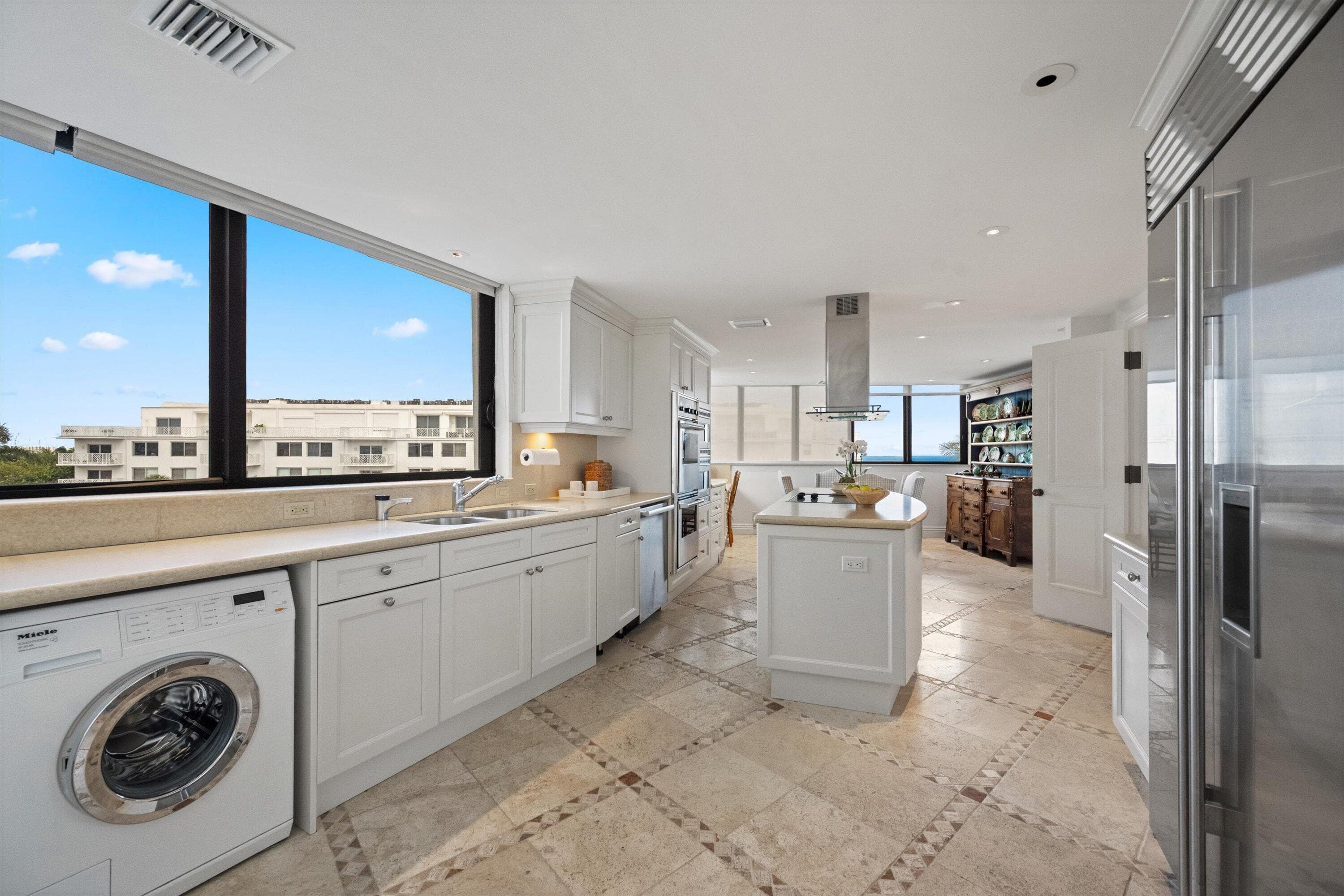 150 N Ocean Boulevard Ph 3, Palm Beach, FL 33480 — photo 11 of 32