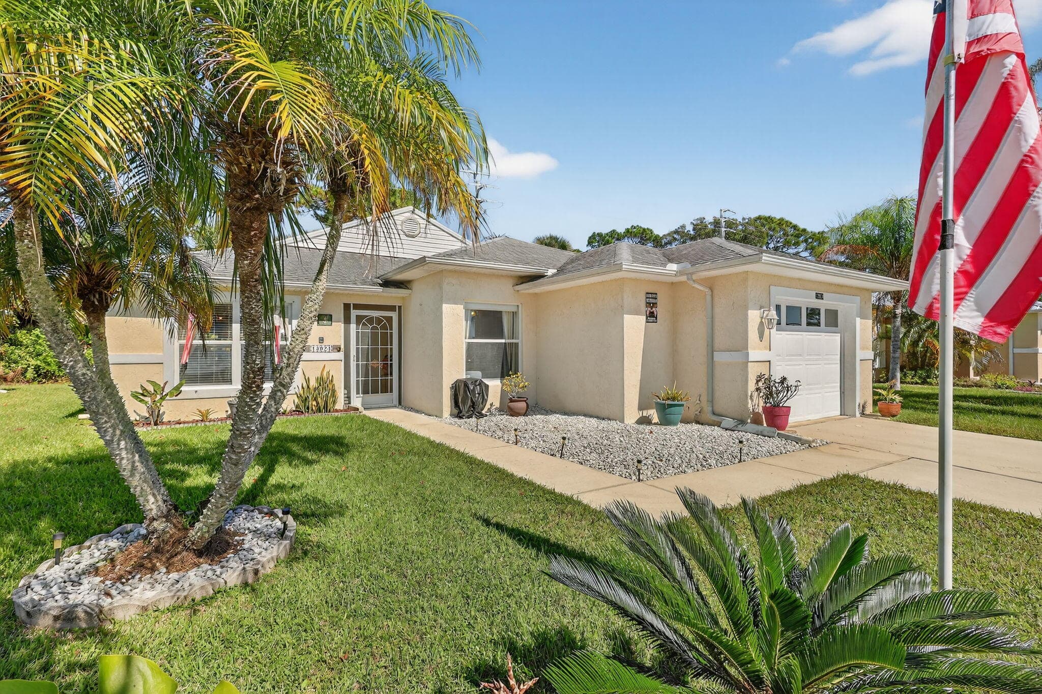 13924 Aguila Avenue, Fort Pierce, FL 34951 — photo 3 of 35