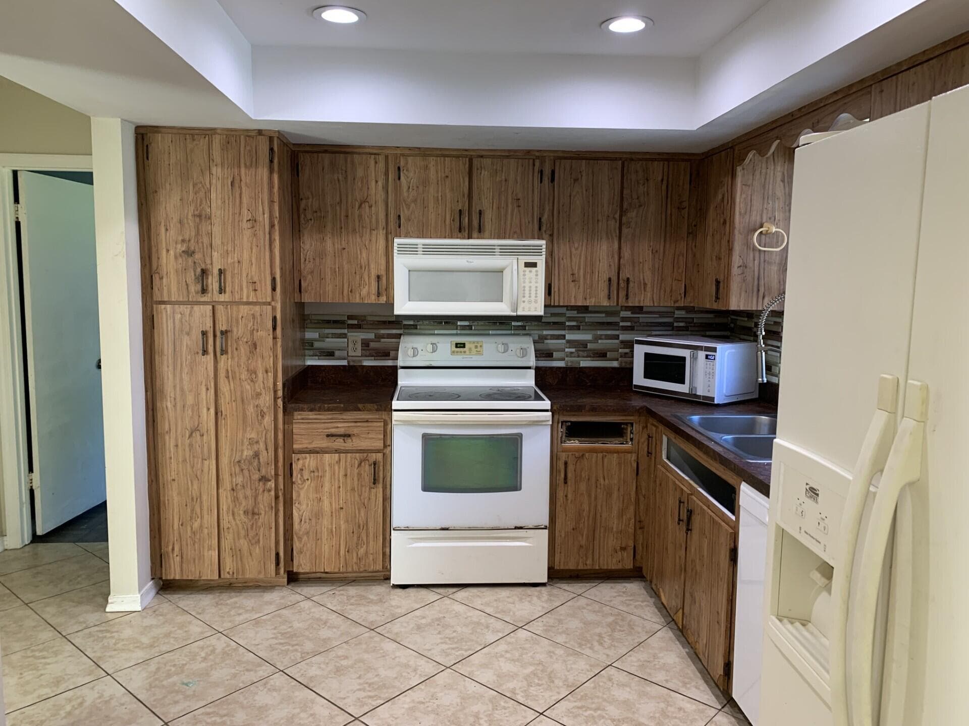 201 SE Walters Terrace, Port St. Lucie, FL 34983 — photo 11 of 16