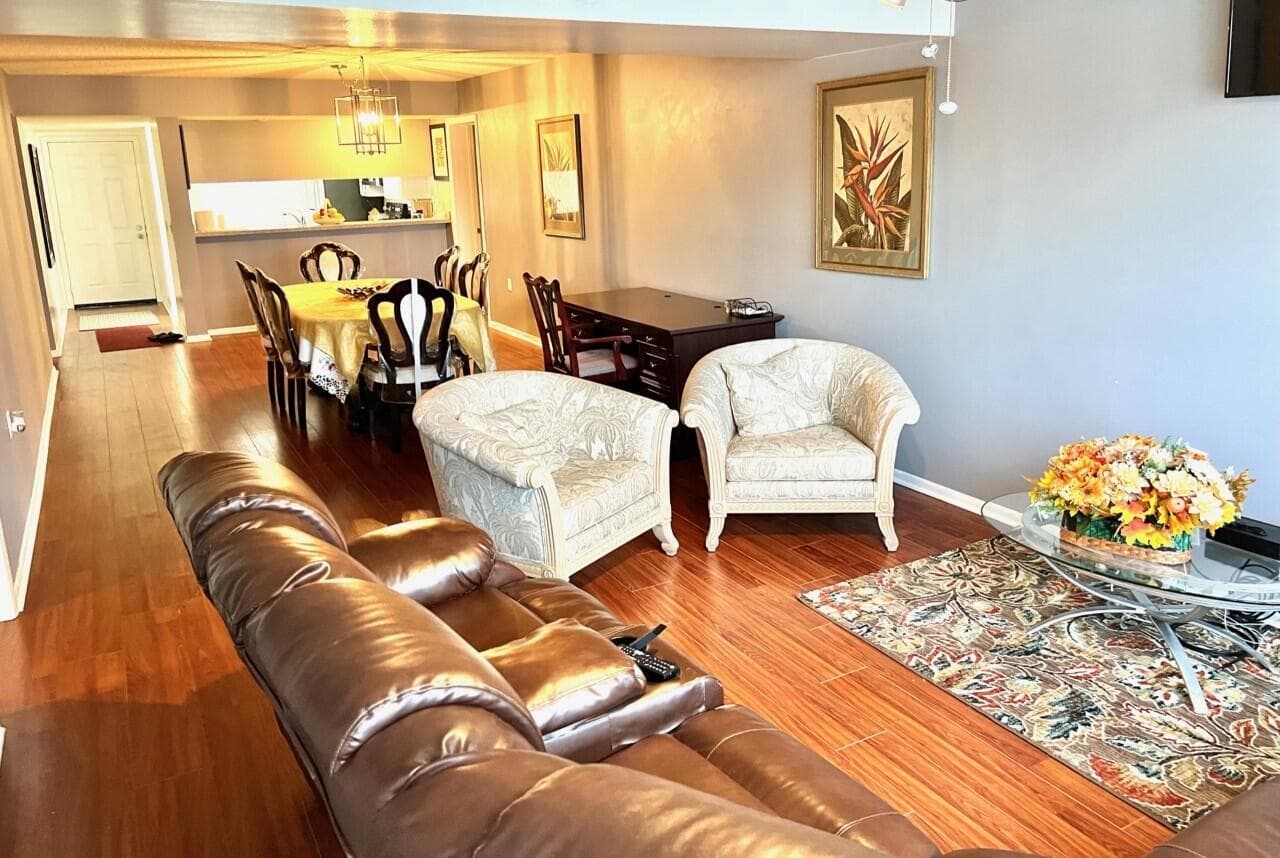 3500 Whitehall Drive N 202, West Palm Beach, FL 33401 — photo 5 of 14