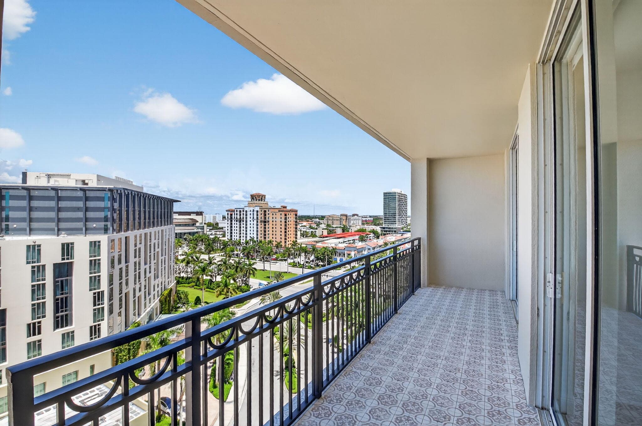 550 Okeechobee Boulevard 1221, West Palm Beach, FL 33401 — photo 3 of 112