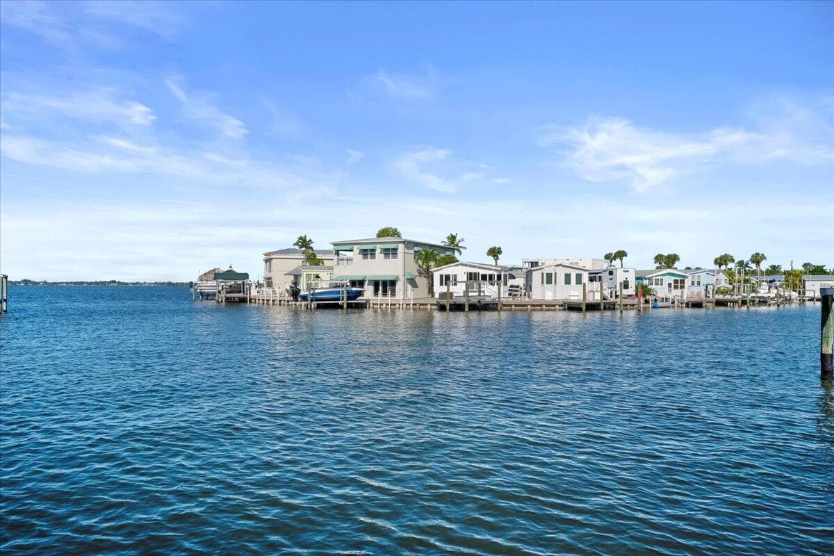 10701 S Ocean Drive 827, Jensen Beach, FL 34957 — photo 9 of 71