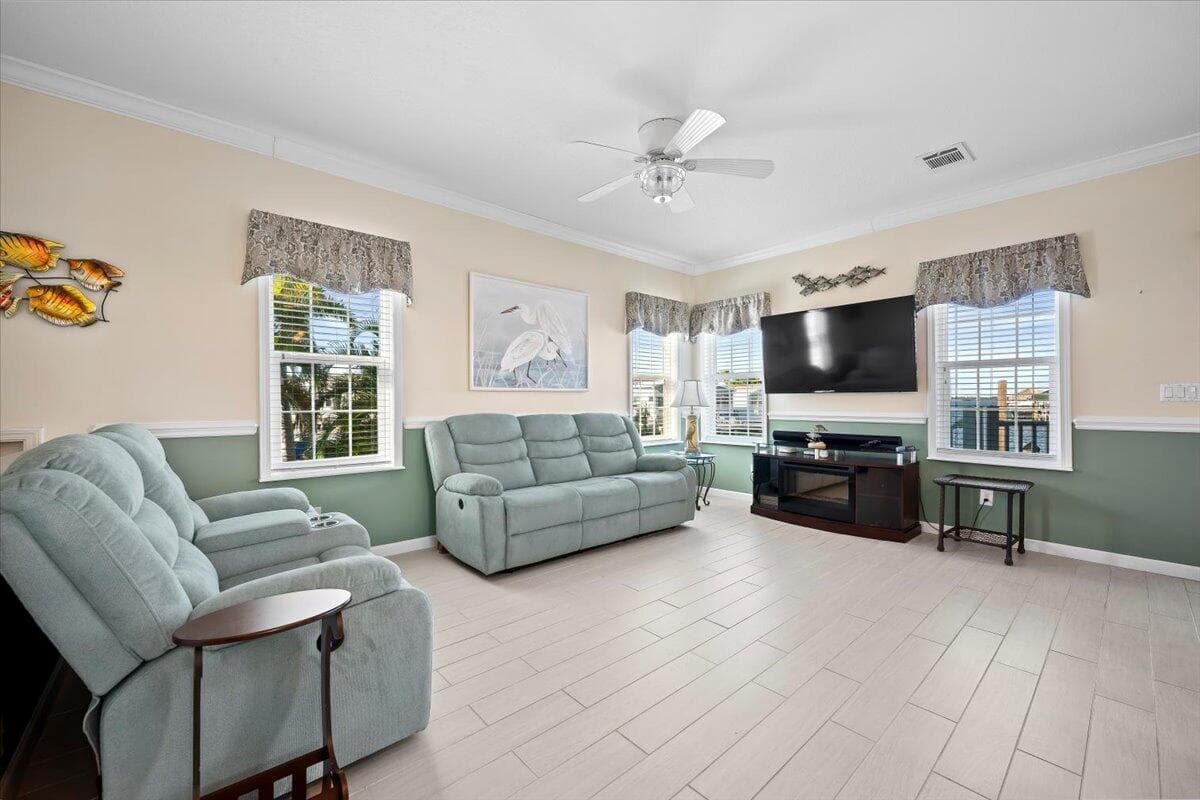 10701 S Ocean Drive 827, Jensen Beach, FL 34957 — photo 11 of 71