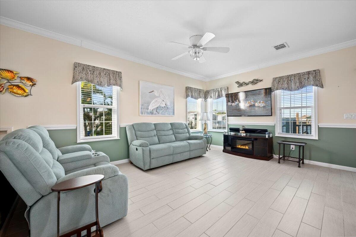 10701 S Ocean Drive 827, Jensen Beach, FL 34957 — photo 12 of 71
