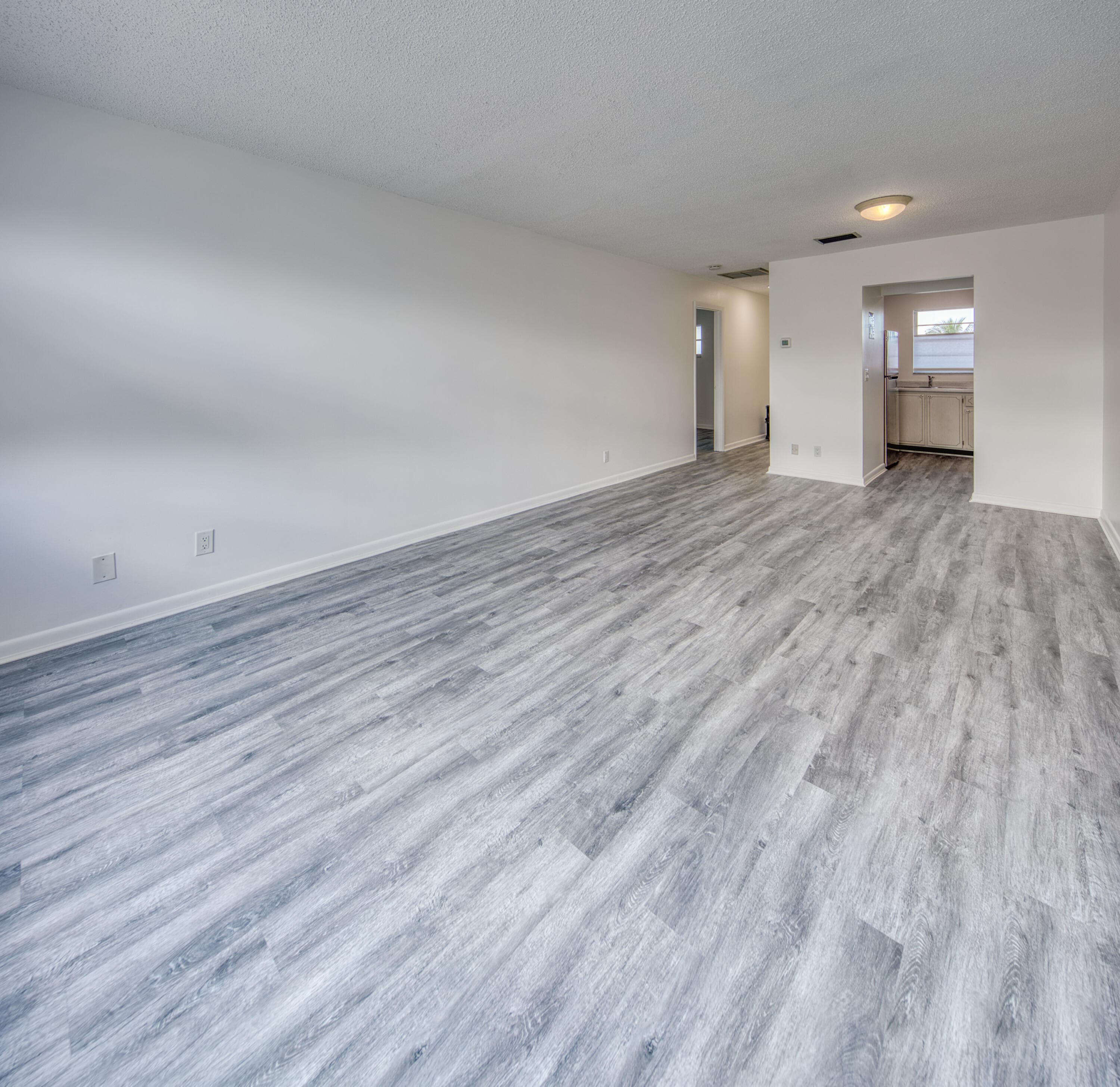 420 W Palm Street 24, Lantana, FL 33462 — photo 3 of 9