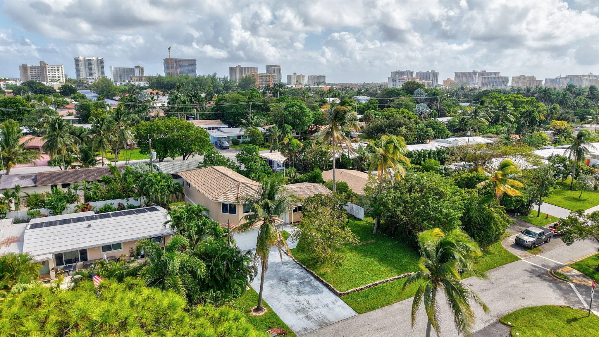 1300 NE 26th Avenue NE, Pompano Beach, FL 33062 — photo 19 of 68