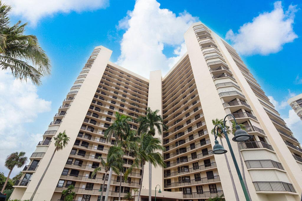 9500 S Ocean Drive 1905, Jensen Beach, FL 34957 — photo 35 of 40