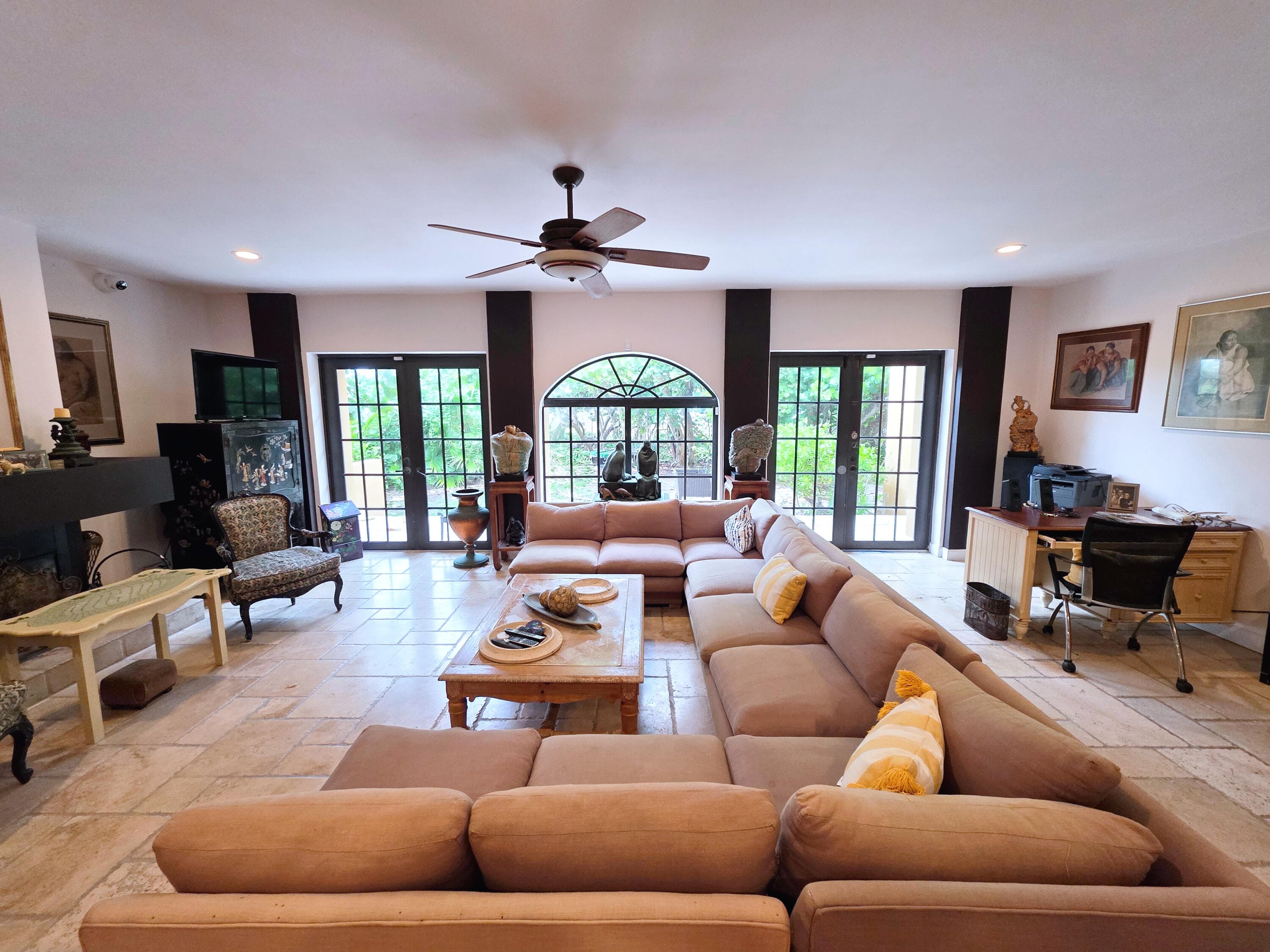 4200 N Surf Road, Hollywood, FL 33019 — photo 4 of 33
