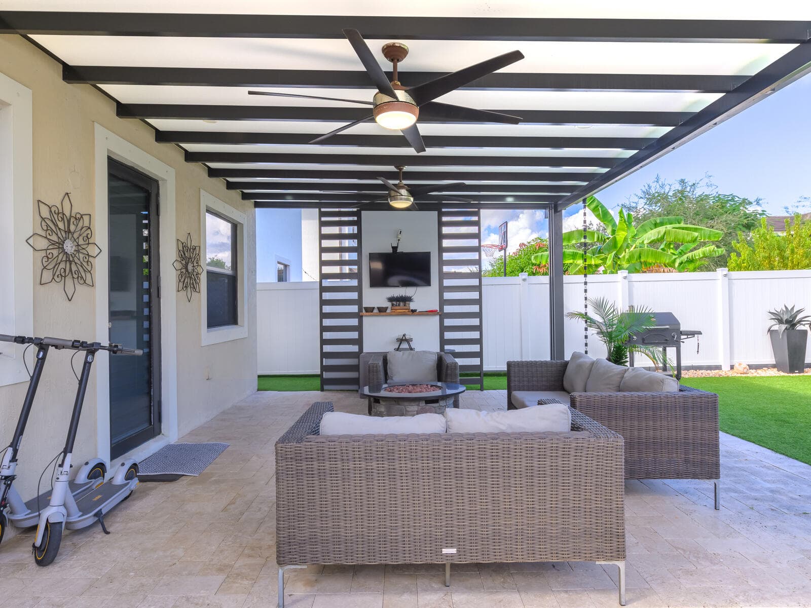3473 W 110th Terrace, Hialeah, FL 33018 — photo 25 of 56