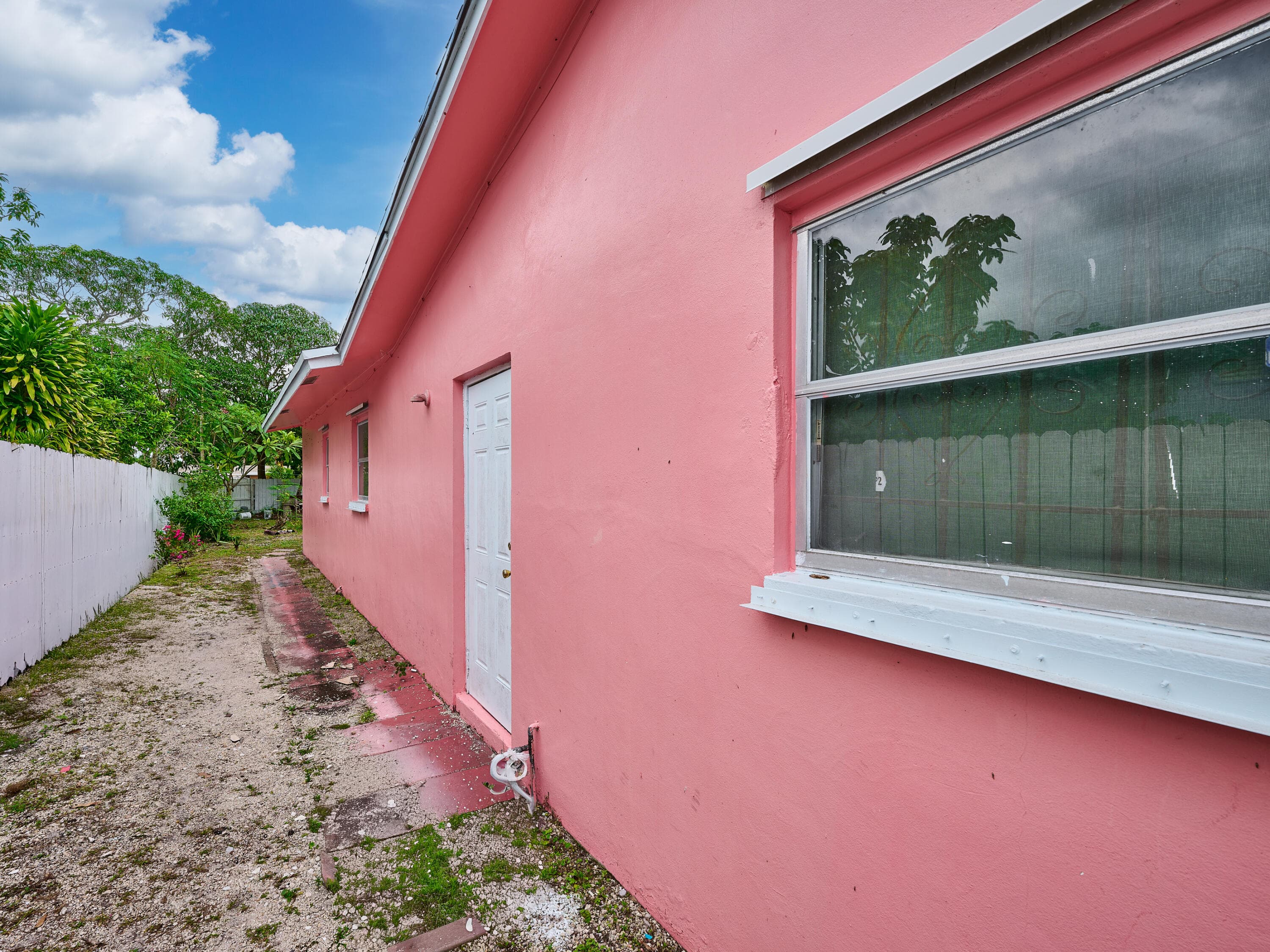 1010 S B Street, Lake Worth Beach, FL 33460 — photo 17 of 37