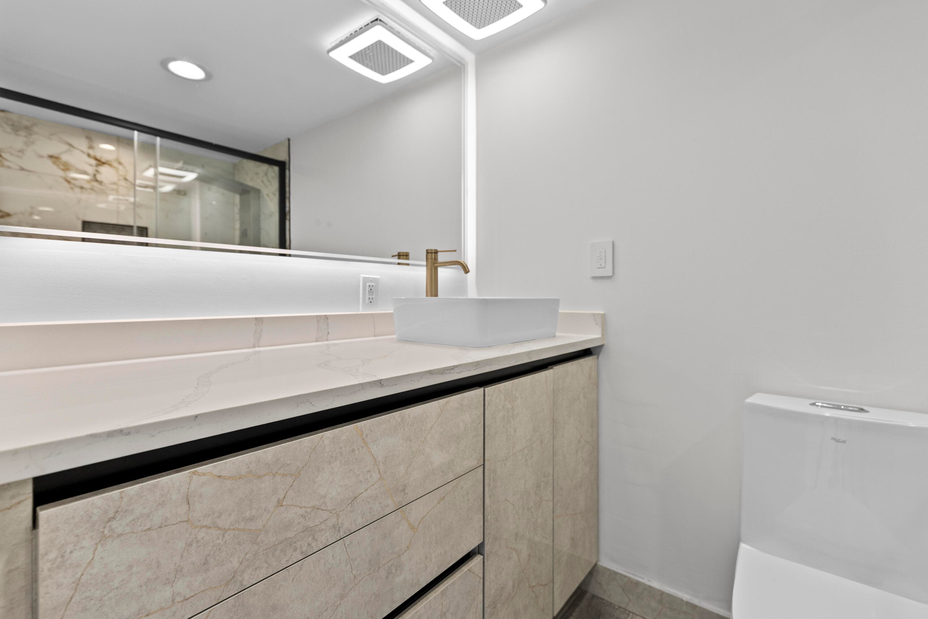 809 W Oakland Park Boulevard K12, Oakland Park, FL 33311 — photo 17 of 27