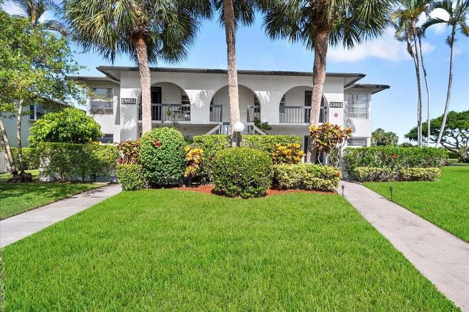 13921 Royal Palm Court D, Delray Beach, FL 33484 — photo 29 of 44