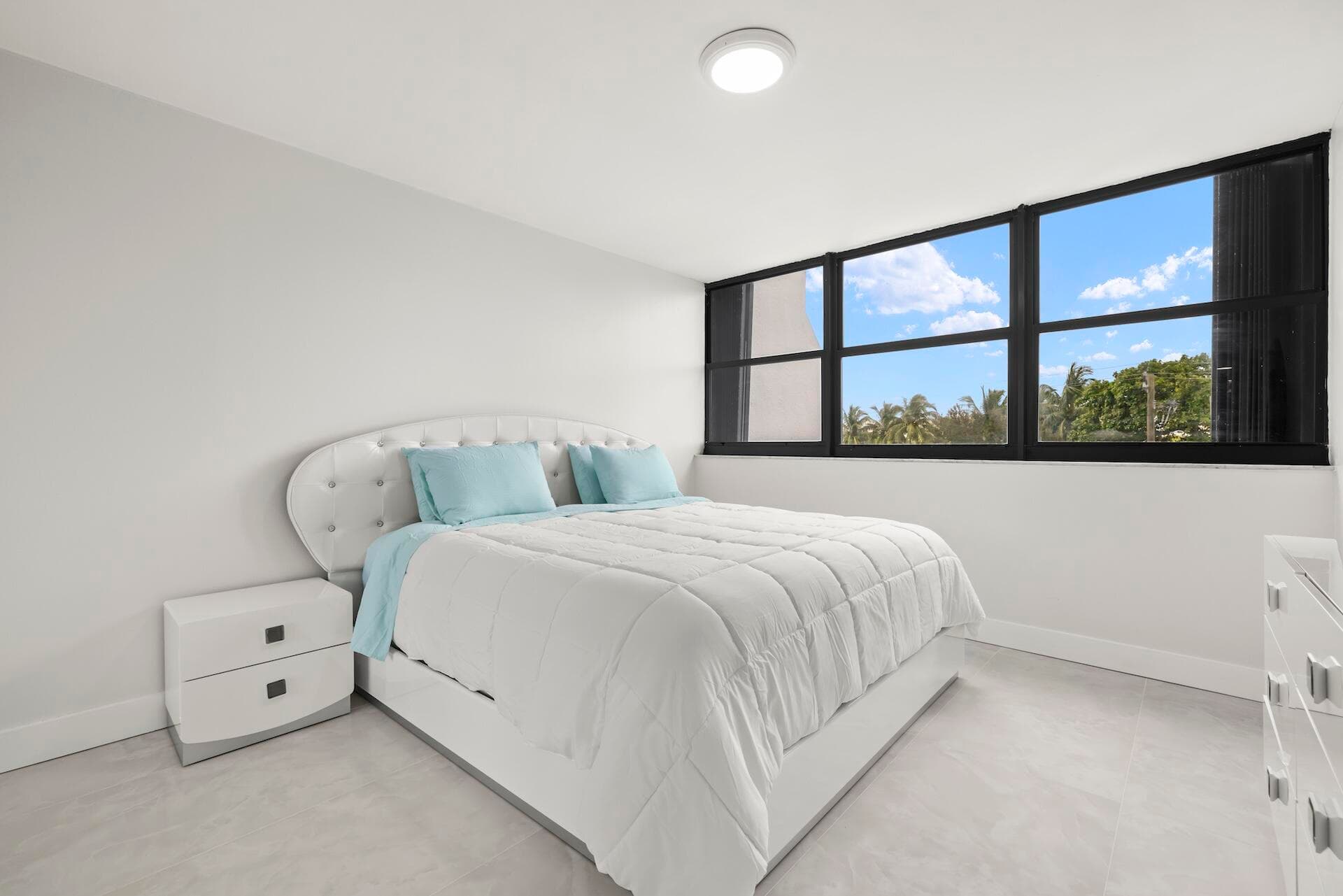 5600 N Flagler Drive 207, West Palm Beach, FL 33407 — photo 13 of 26