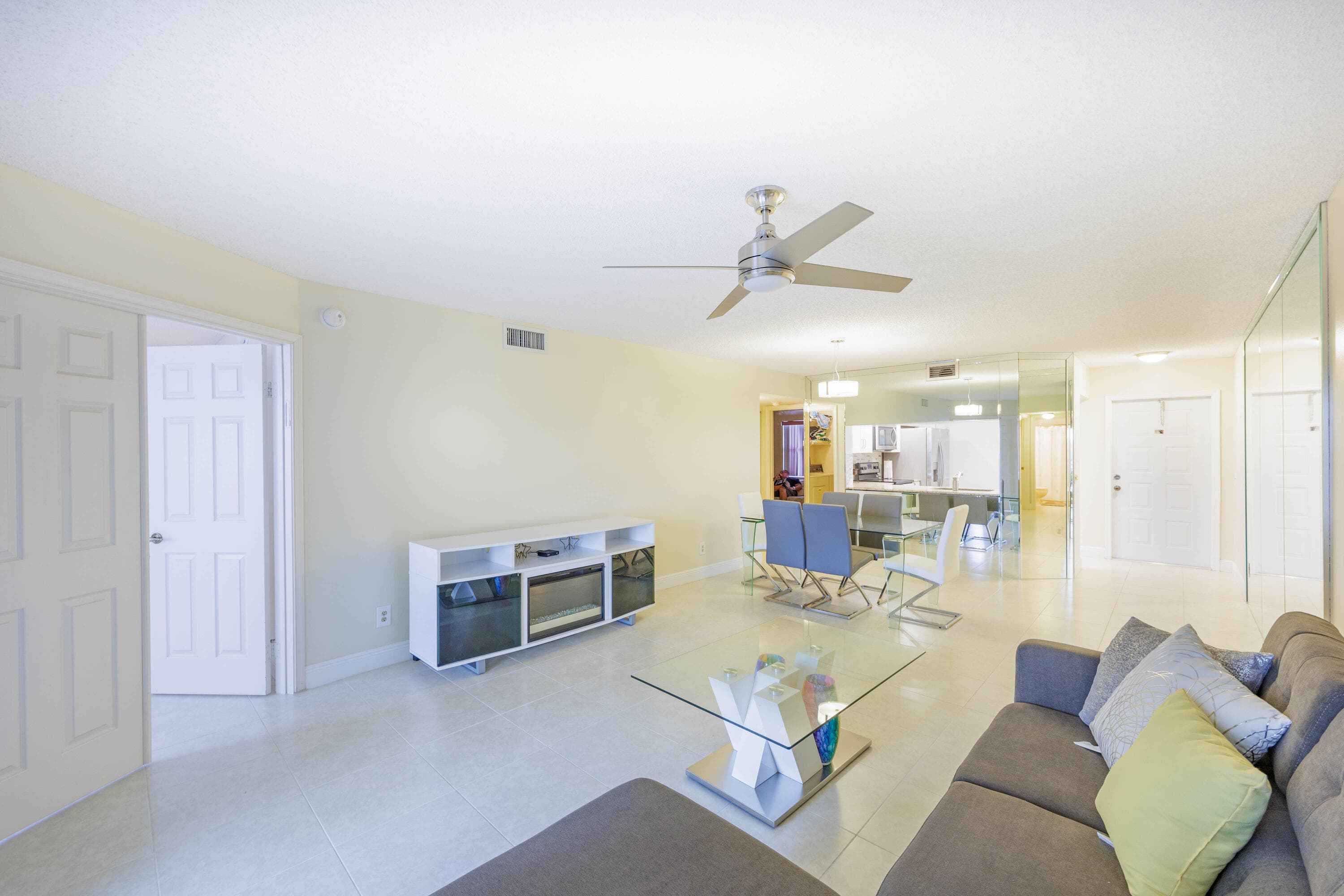 10422 NW 24th Place 408, Sunrise, FL 33322 — photo 29 of 53
