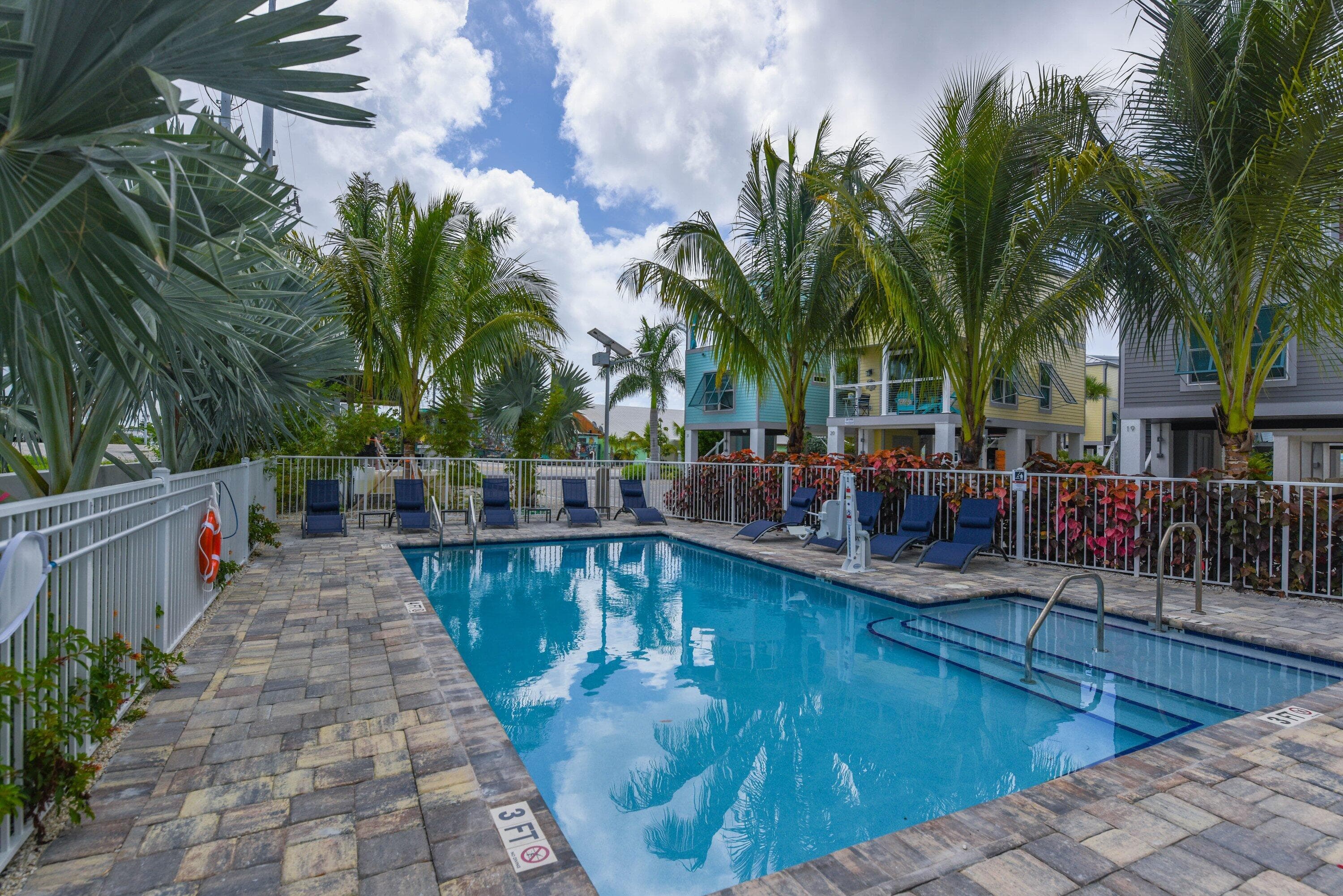 101 11th Street 35, Marathon, FL 33050 — photo 24 of 28