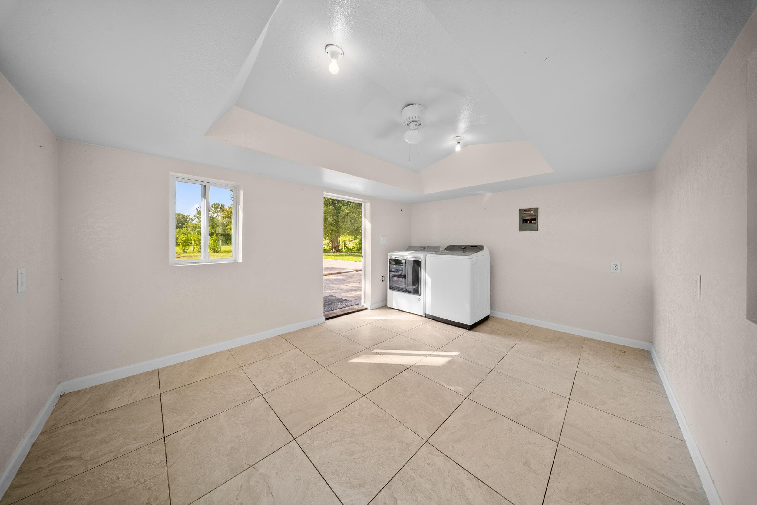 250 NW 98th Street, Okeechobee, FL 34972 — photo 23 of 39