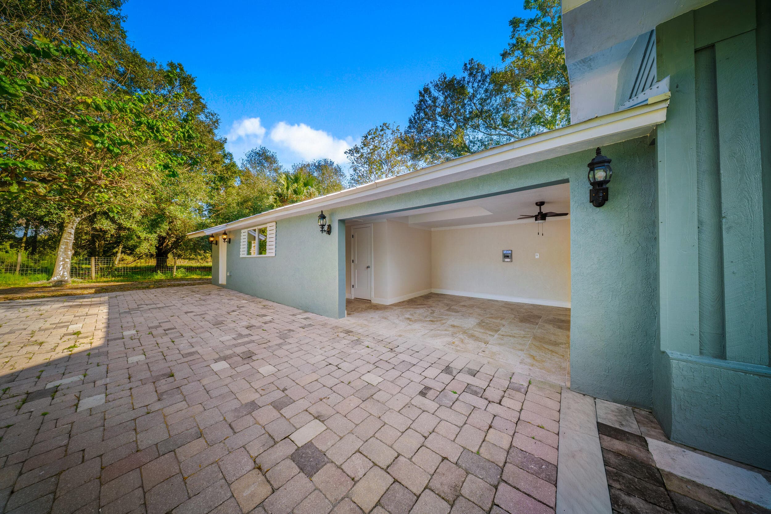 250 NW 98th Street, Okeechobee, FL 34972 — photo 26 of 39