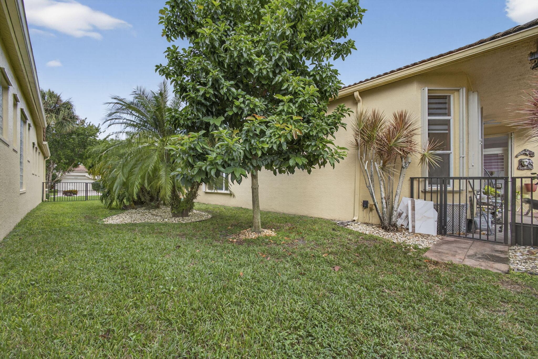 8722 Via Brilliante, Wellington, FL 33411 — photo 29 of 50