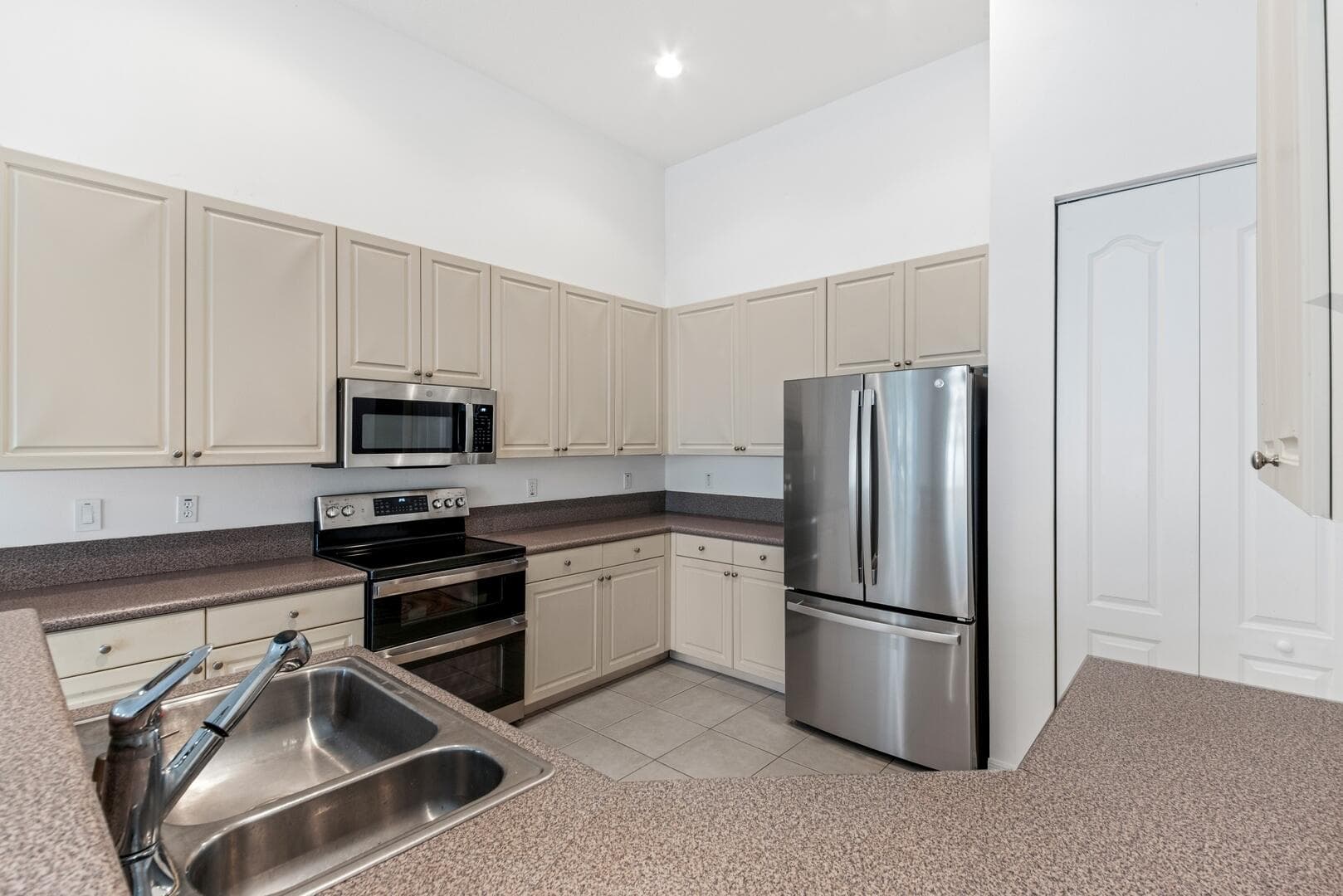 7095 Vesuvio Place, Boynton Beach, FL 33437 — photo 11 of 29