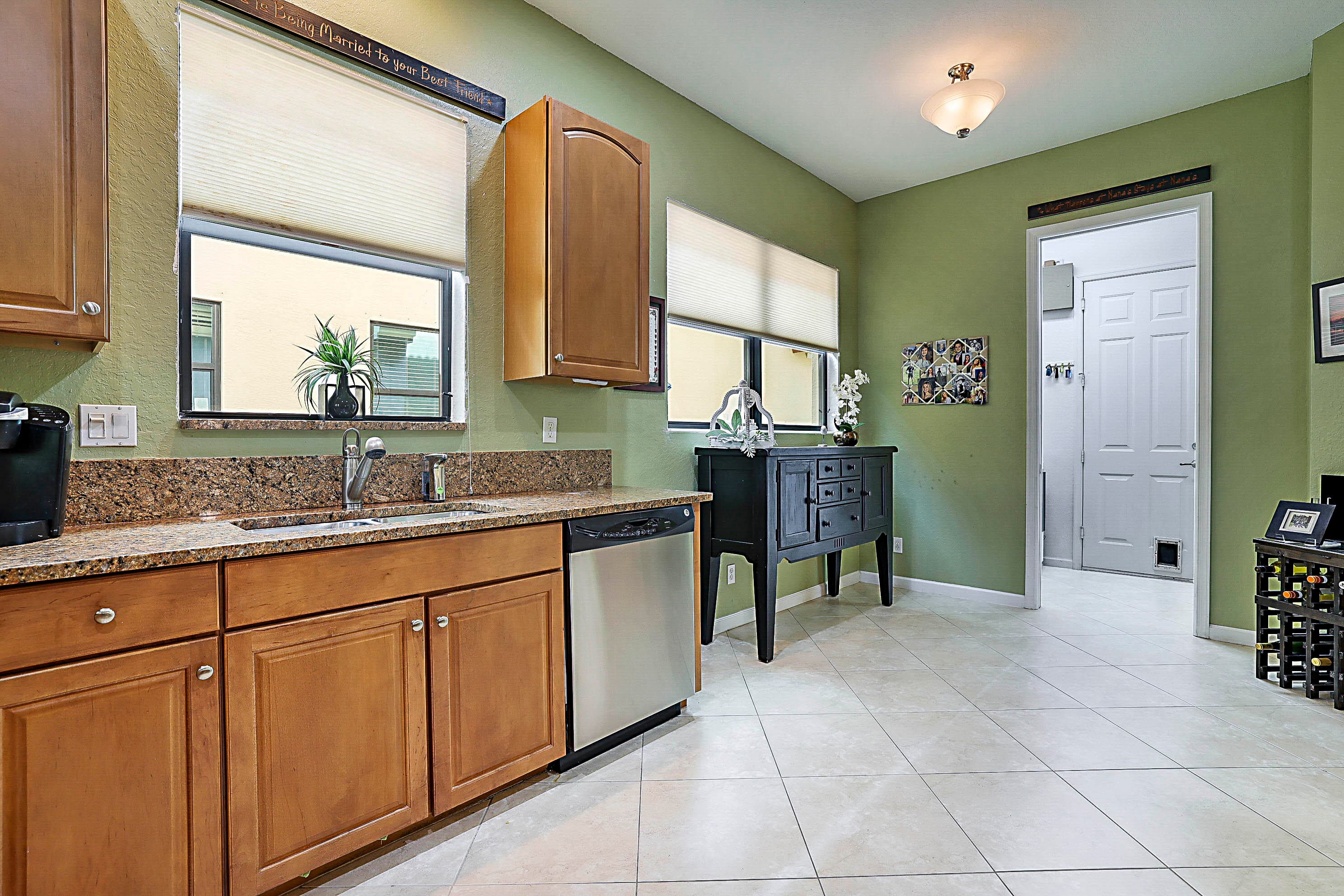 6693 SE Woodmill Pond Lane, Stuart, FL 34997 — photo 13 of 33
