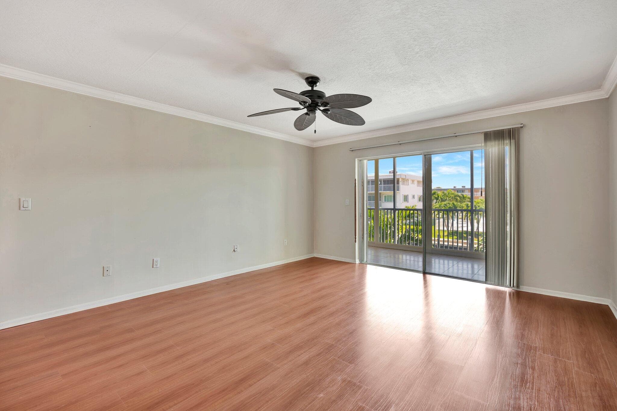 121 Wettaw Lane 211, North Palm Beach, FL 33408 — photo 8 of 55