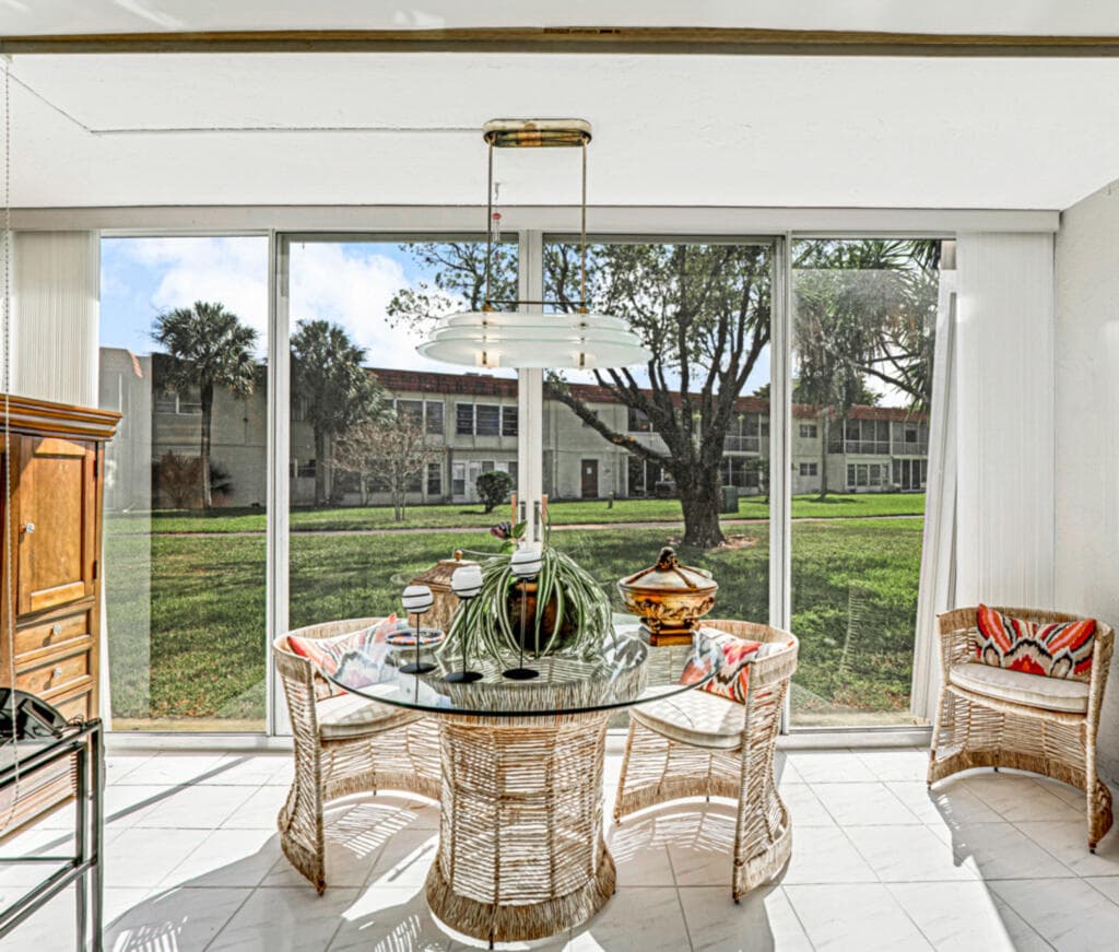 33 Abbey Lane 103, Delray Beach, FL 33446 — photo 15 of 41