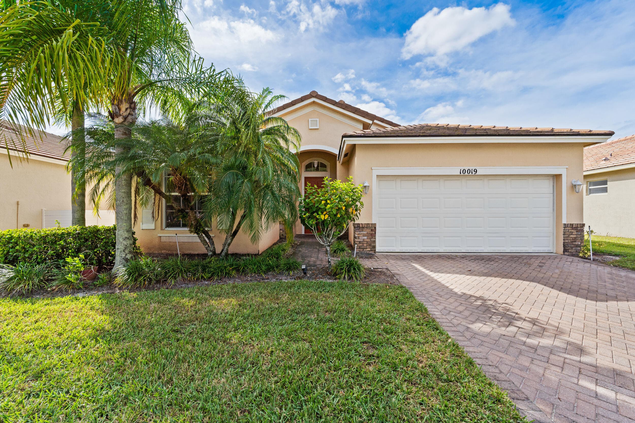 10019 SW Chadwick Drive, Port St. Lucie, FL 34987 — photo 1 of 41