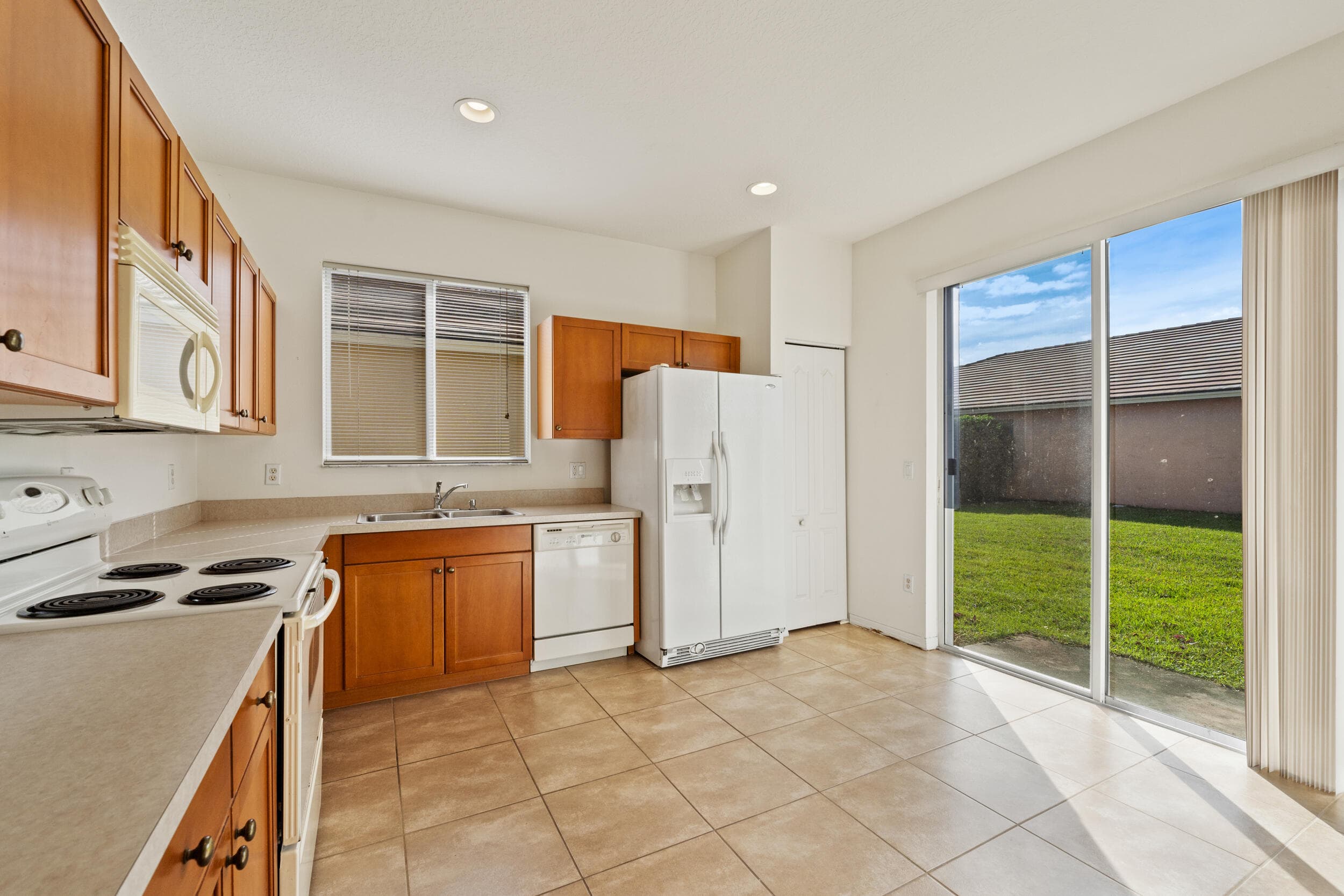 10019 SW Chadwick Drive, Port St. Lucie, FL 34987 — photo 5 of 41