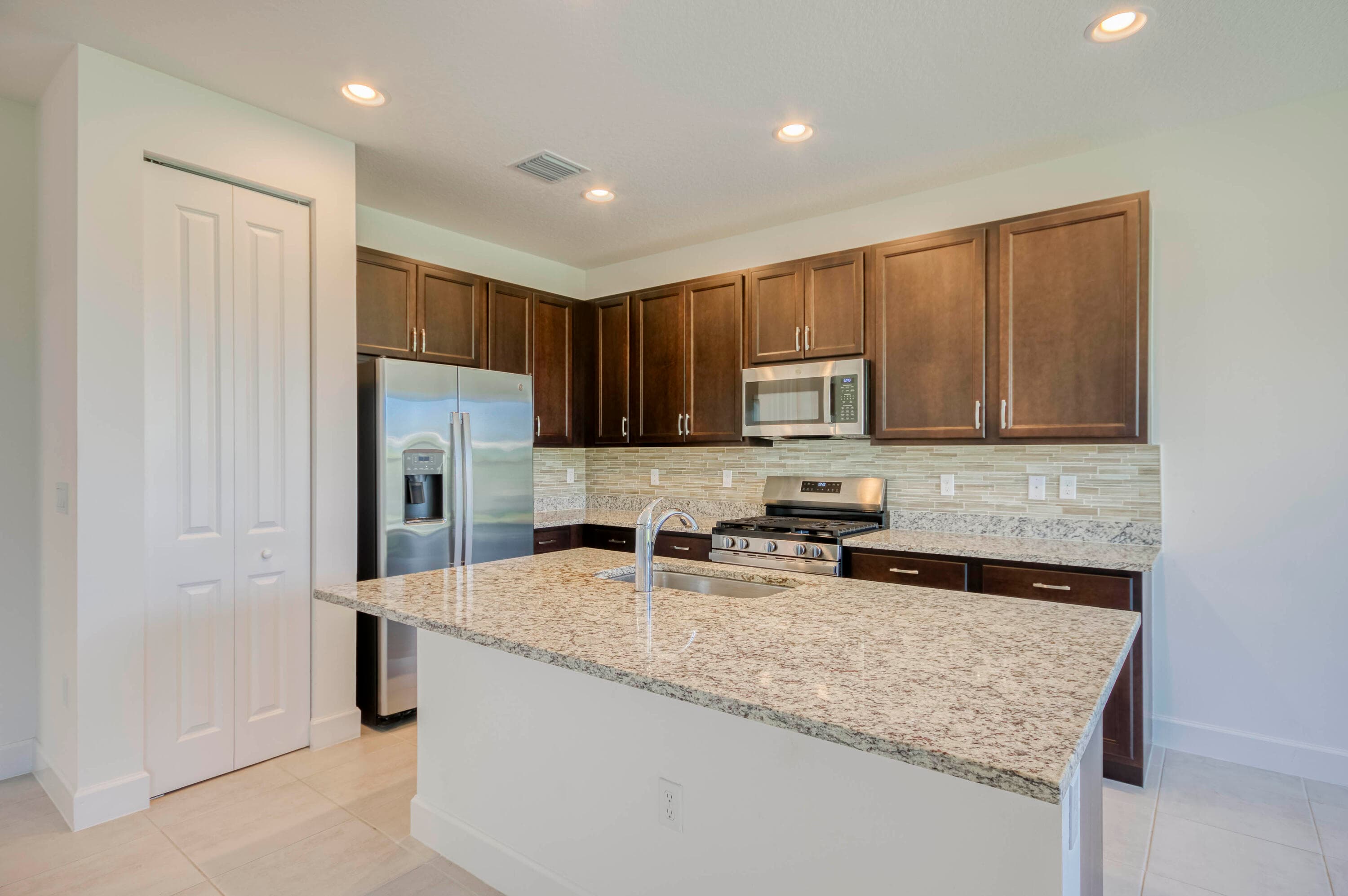 12555 SW Manatee Marsh Terrace, Port St. Lucie, FL 34987 — photo 8 of 48