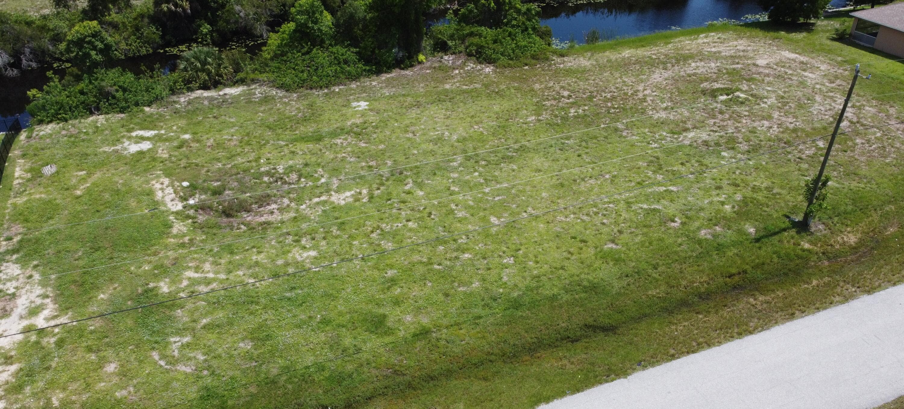 2218 NW 4th Street, Cape Coral, FL 33993 — photo 3 of 5