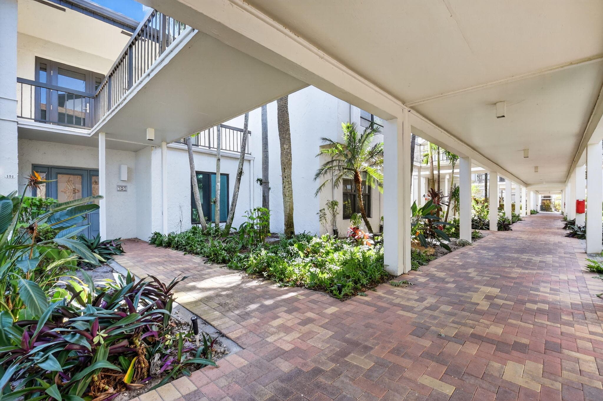 900 Greensward Lane 101-G, Delray Beach, FL 33445 — photo 41 of 62