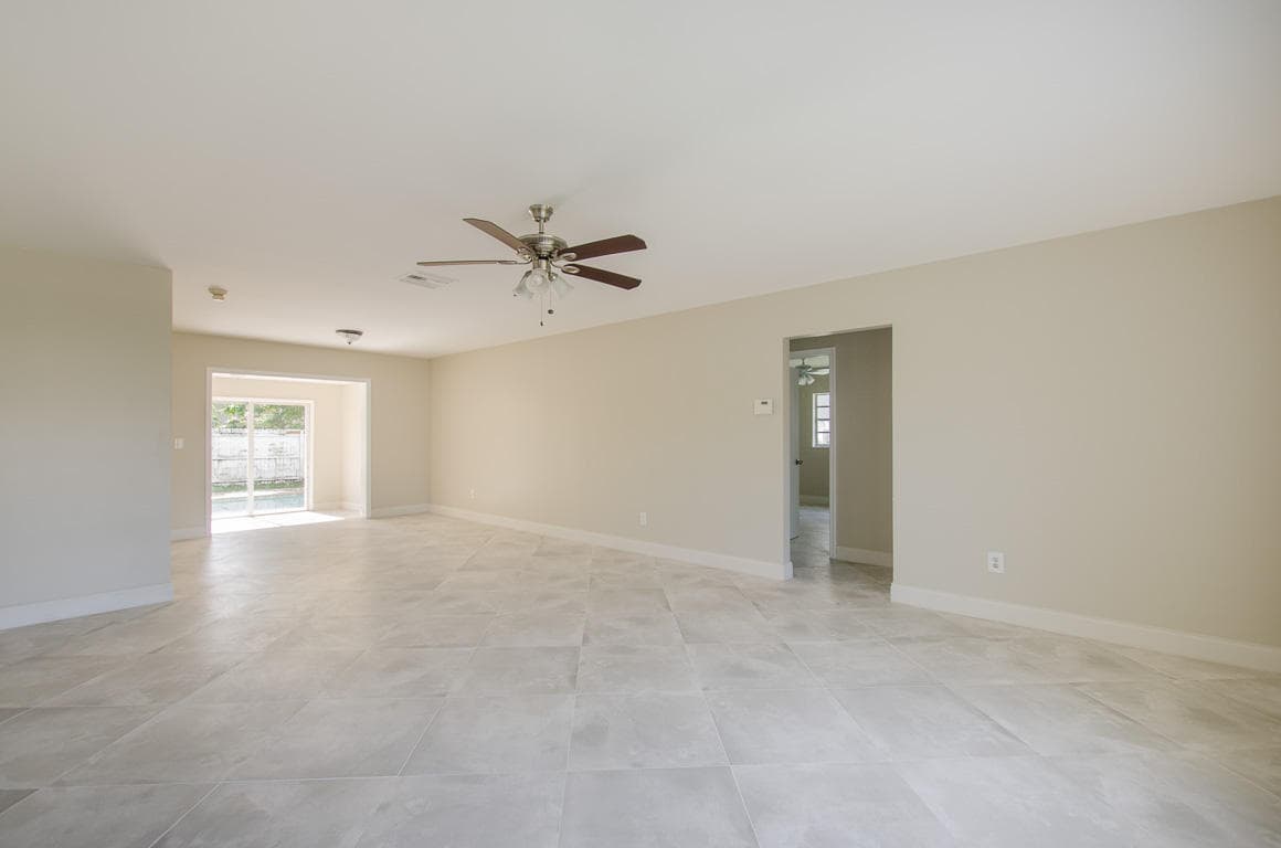 22710 SW 65th Circle, Boca Raton, FL 33428 — photo 8 of 28