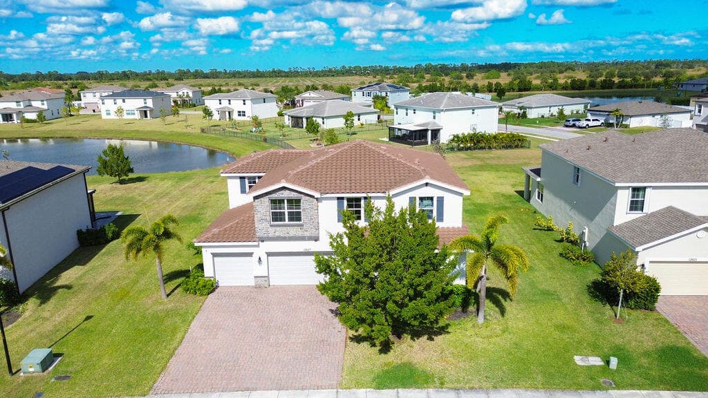12623 NW Copper Creek Drive, Port St. Lucie, FL 34987 — photo 7 of 59