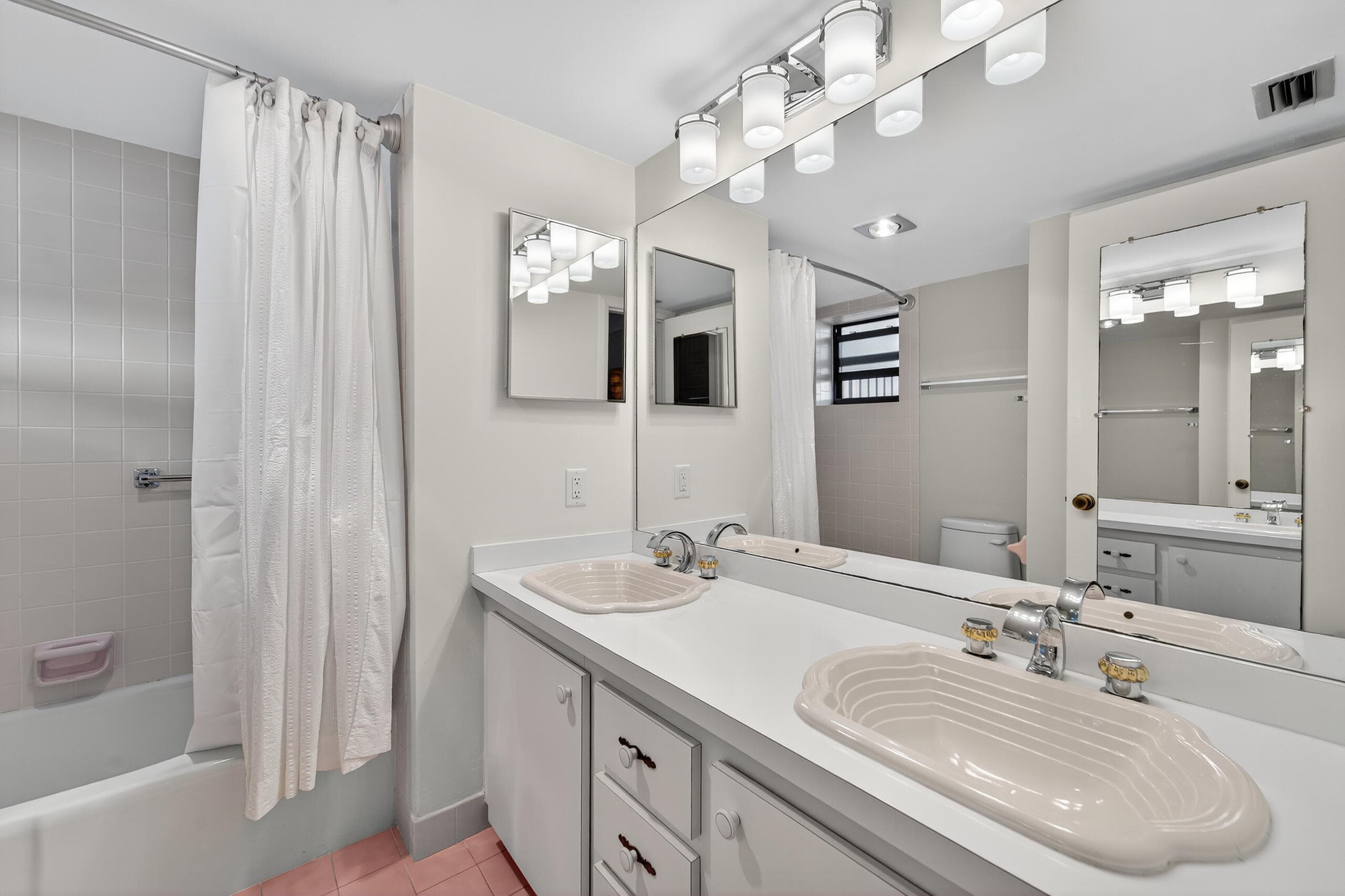 6 Concourse Drive A, Jupiter, FL 33469 — photo 12 of 49