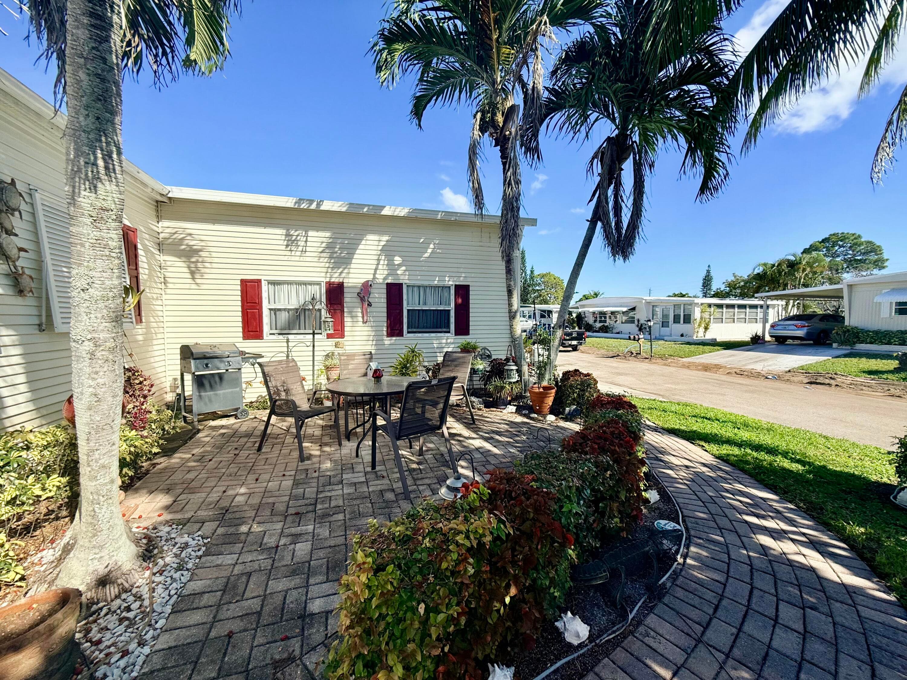 6403 Birch Lane, Lantana, FL 33462 — photo 4 of 19