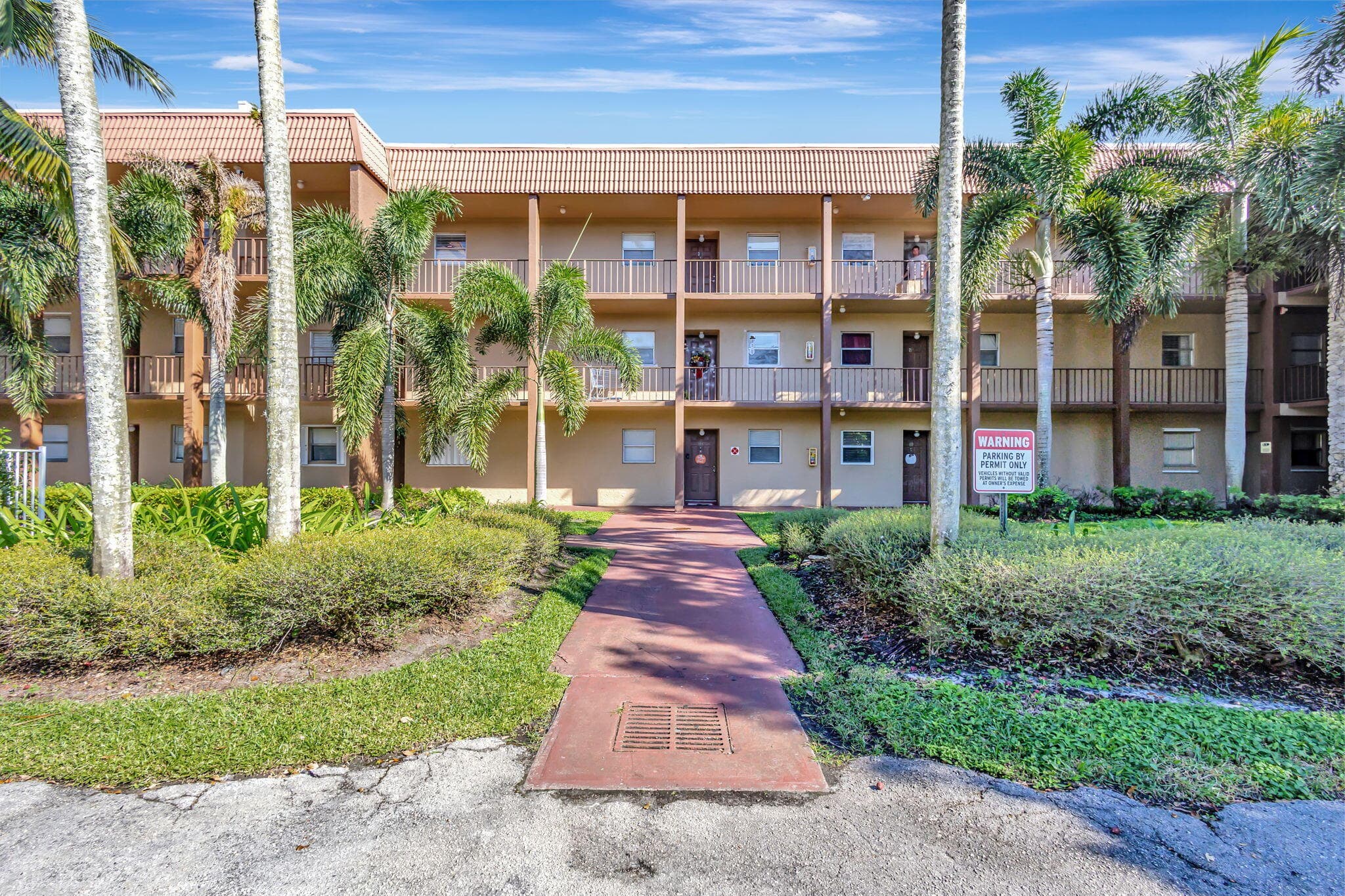 120 Sparrow Drive 213, Royal Palm Beach, FL 33411 — photo 1 of 36