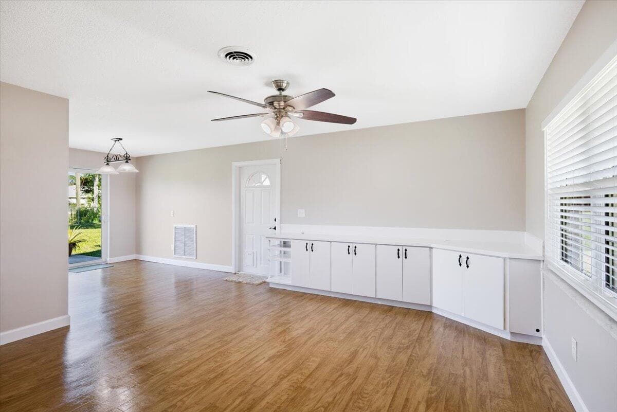 6506 Salerno Road, Fort Pierce, FL 34951 — photo 5 of 35