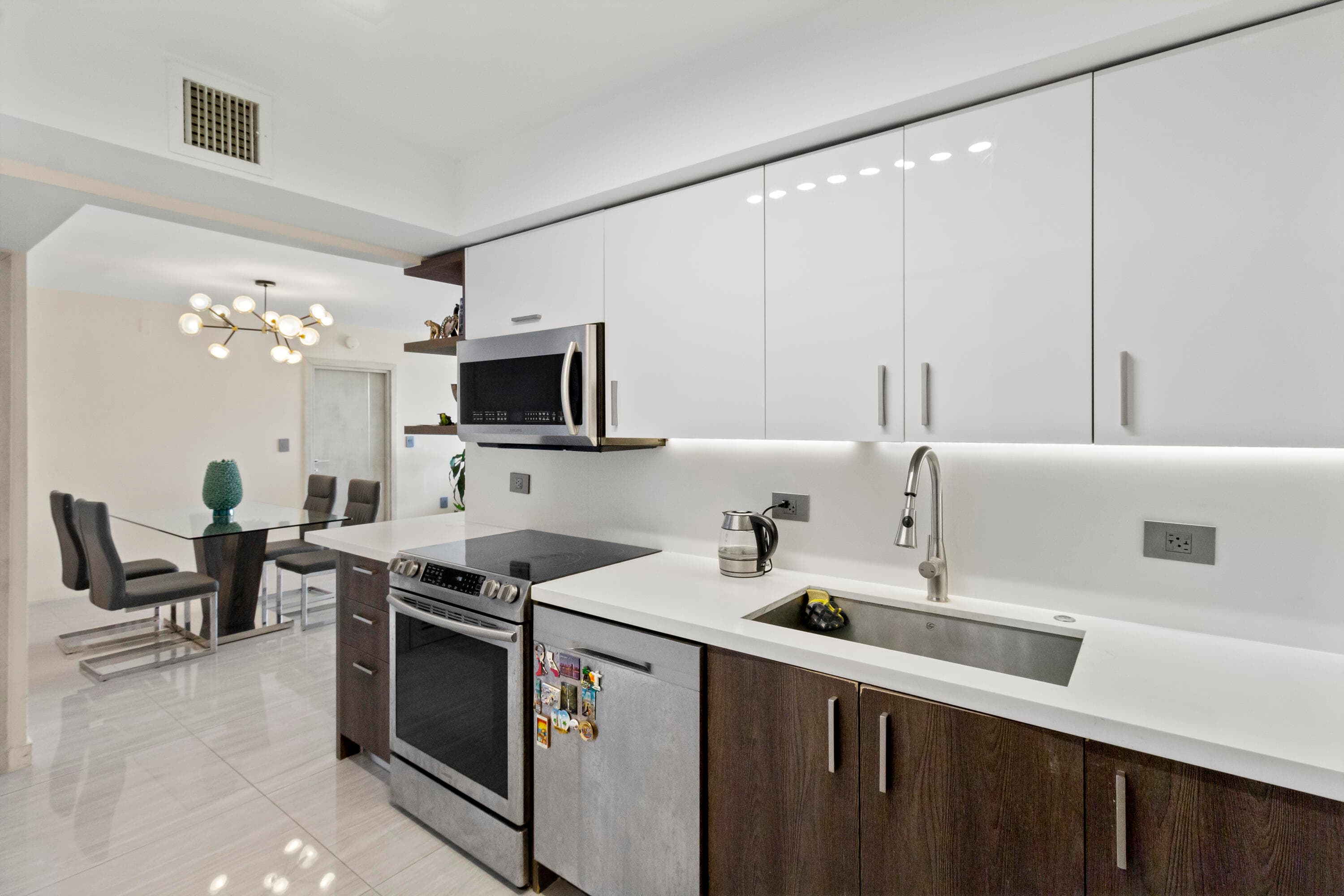 20515 E Country Club Drive 345, Aventura, FL 33180 — photo 15 of 39