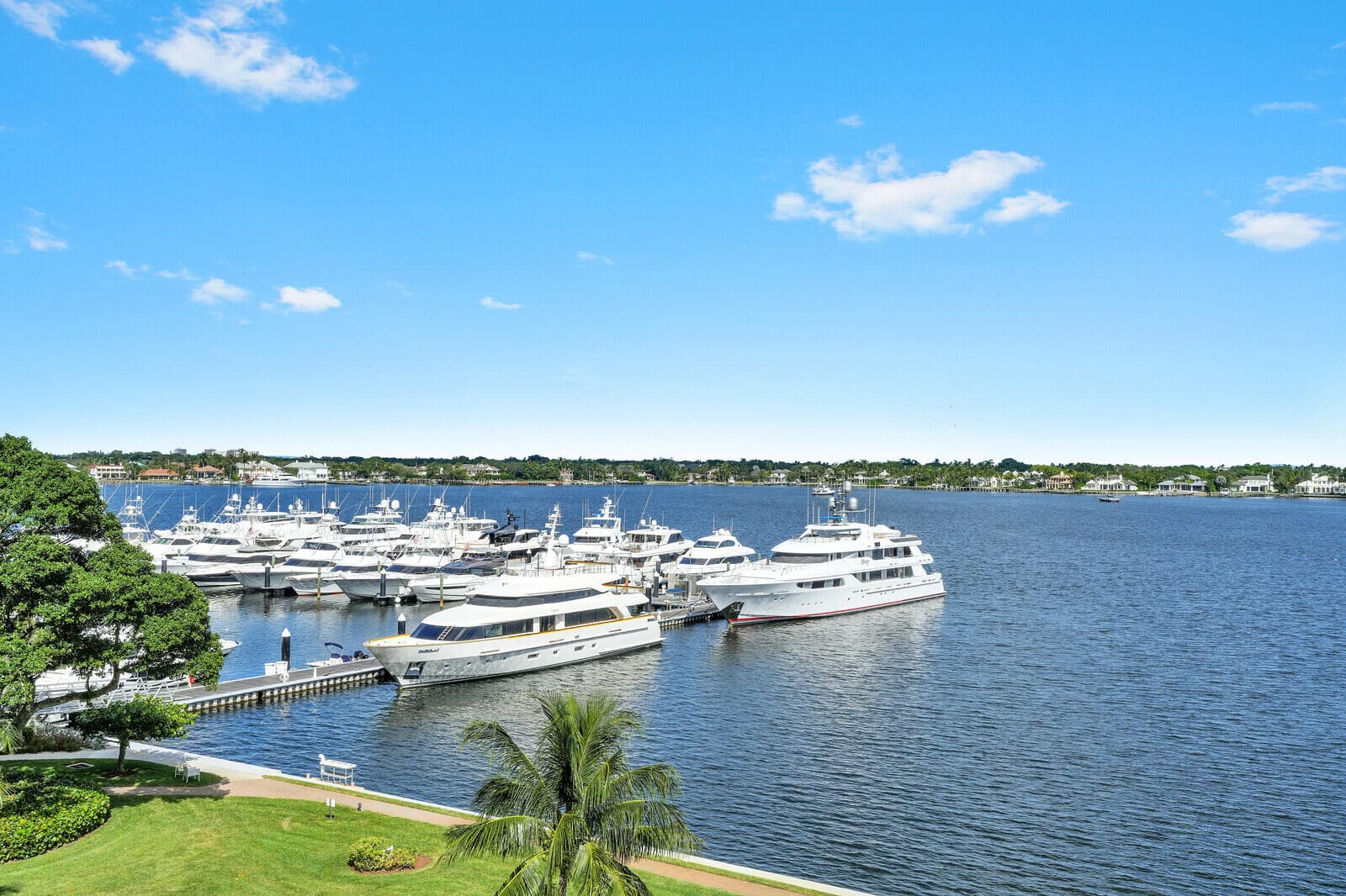 132 Lakeshore Drive 617, North Palm Beach, FL 33408 — photo 15 of 40