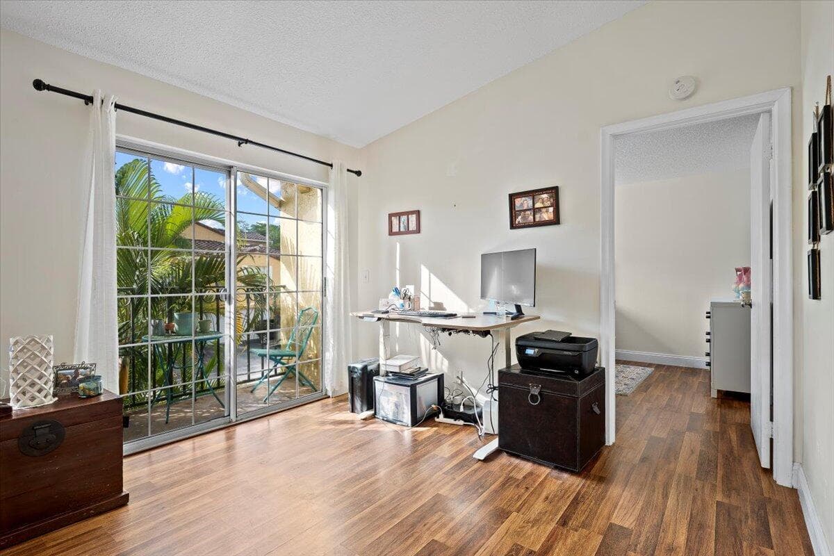 1015 Lake Shore Drive 105, Lake Park, FL 33403 — photo 16 of 41