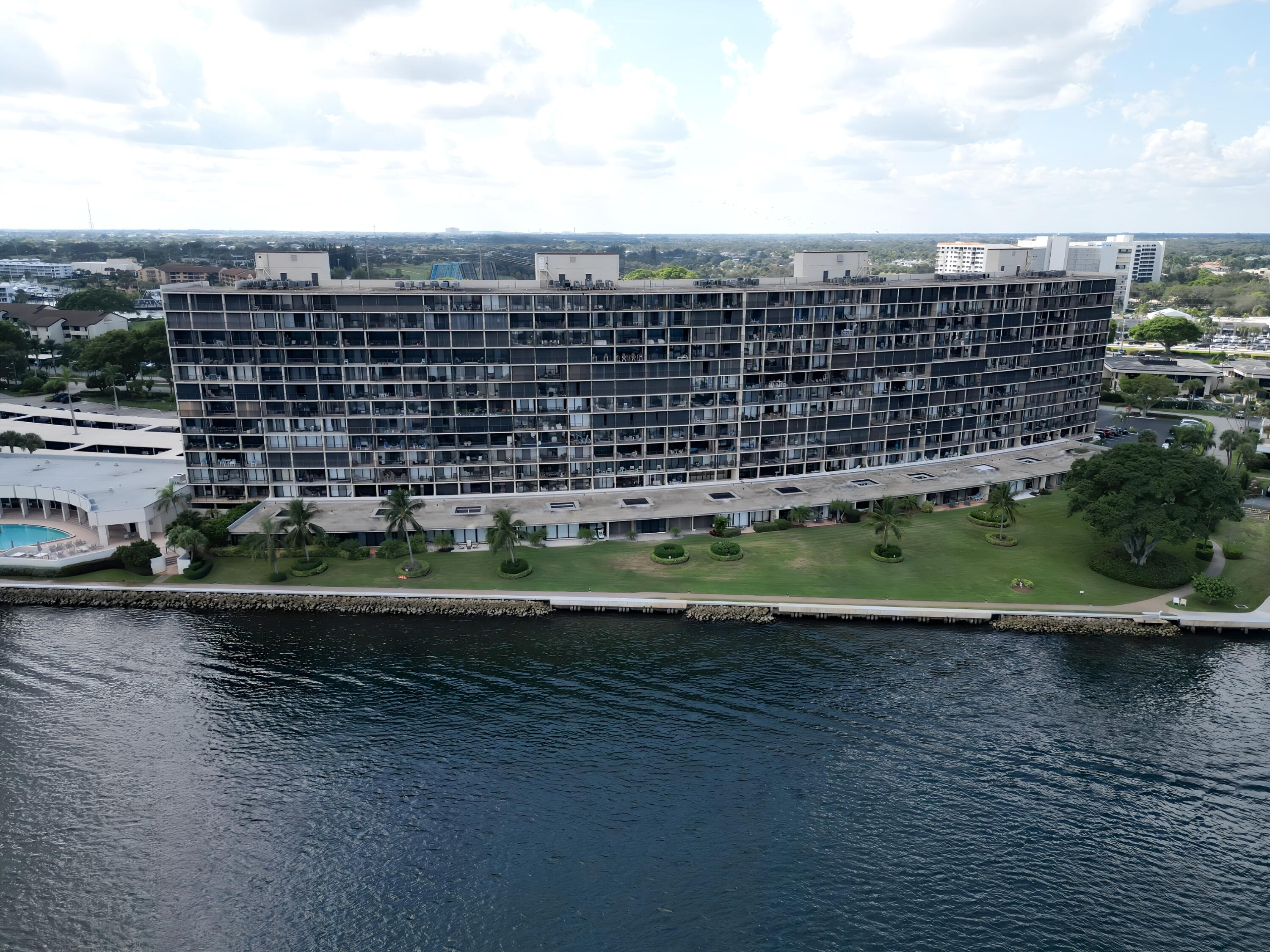132 Lakeshore Drive 617, North Palm Beach, FL 33408 — photo 36 of 40