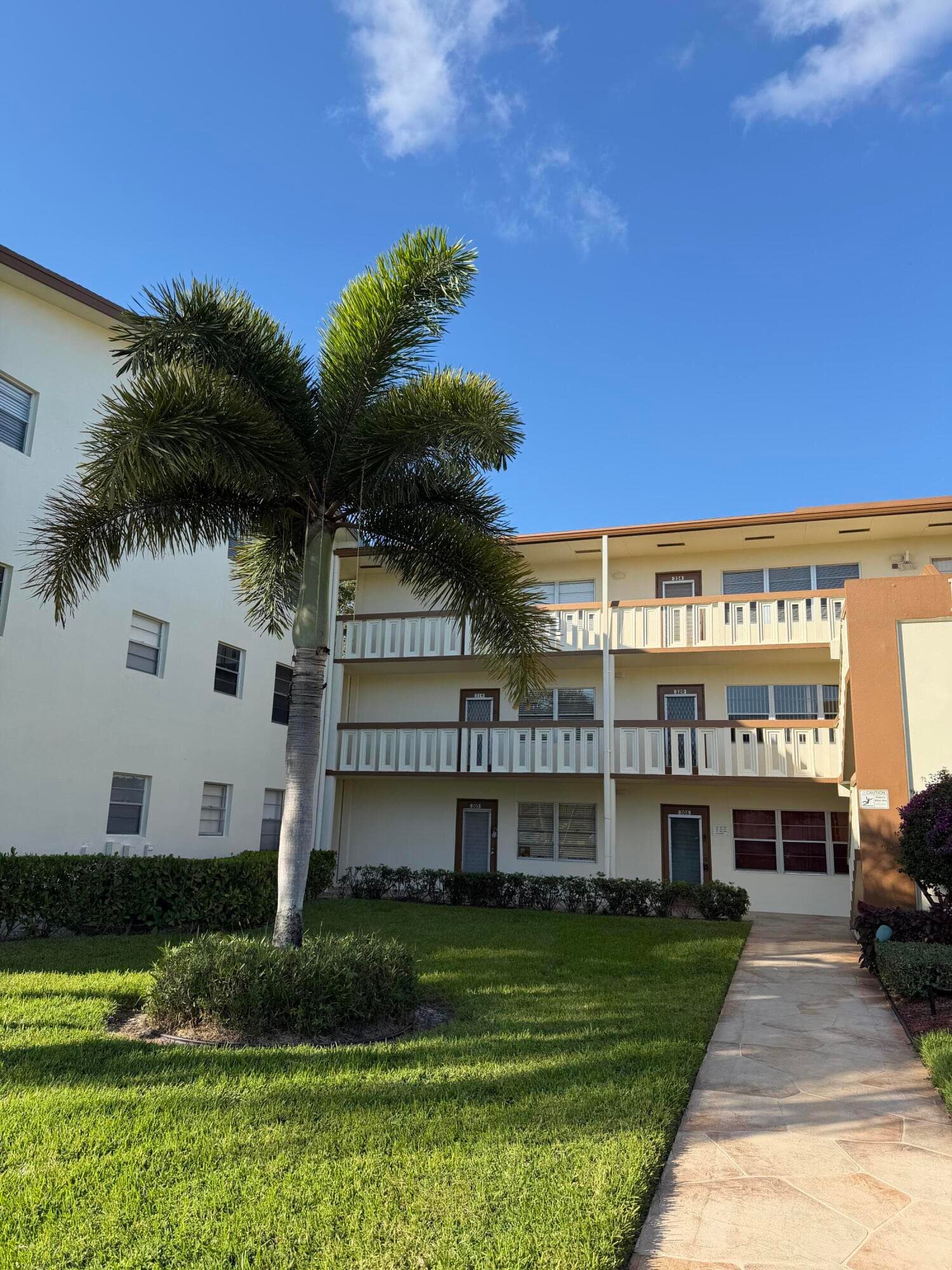332 Mansfield H, Boca Raton, FL 33434 — photo 1 of 27